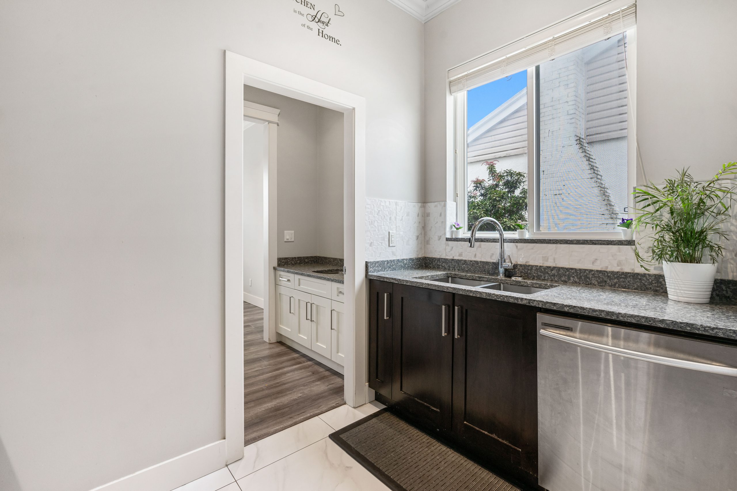934 Chilliwack St, New Westminster 10