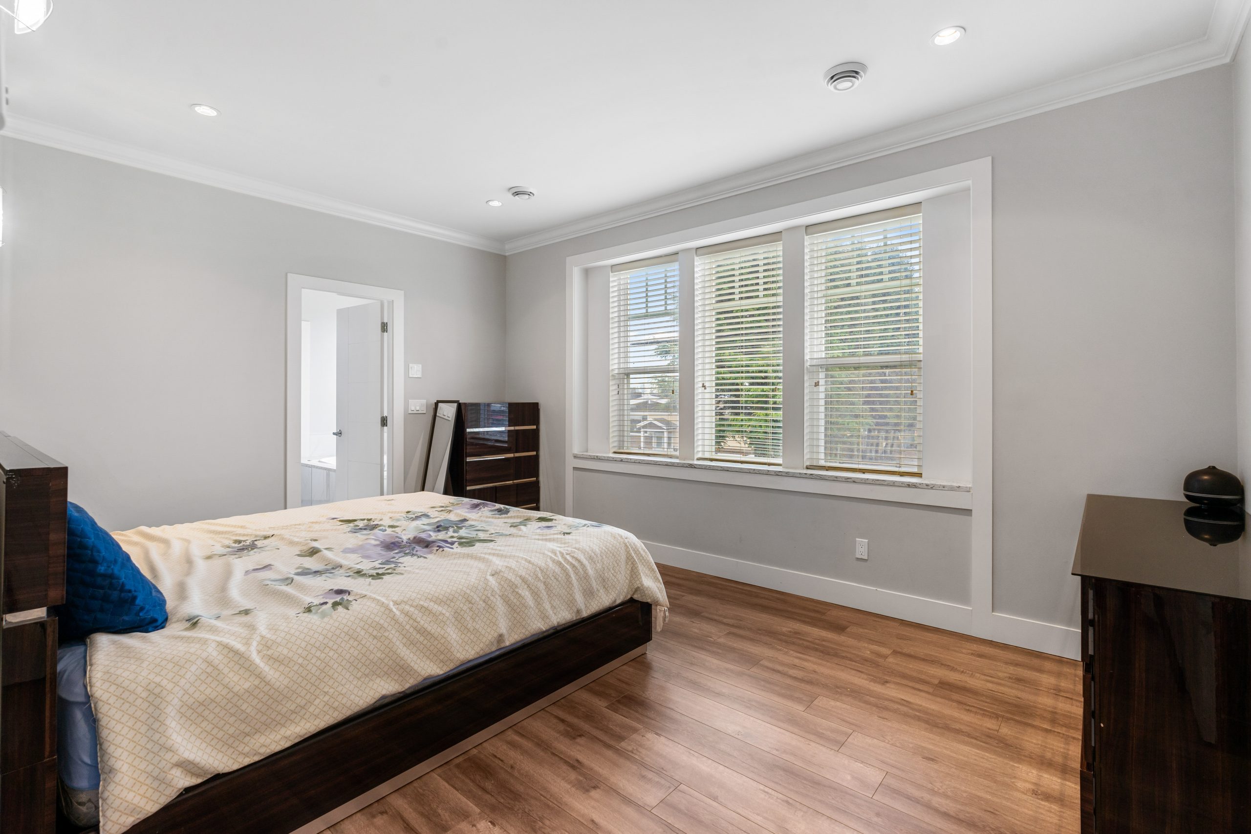 934 Chilliwack St, New Westminster 16