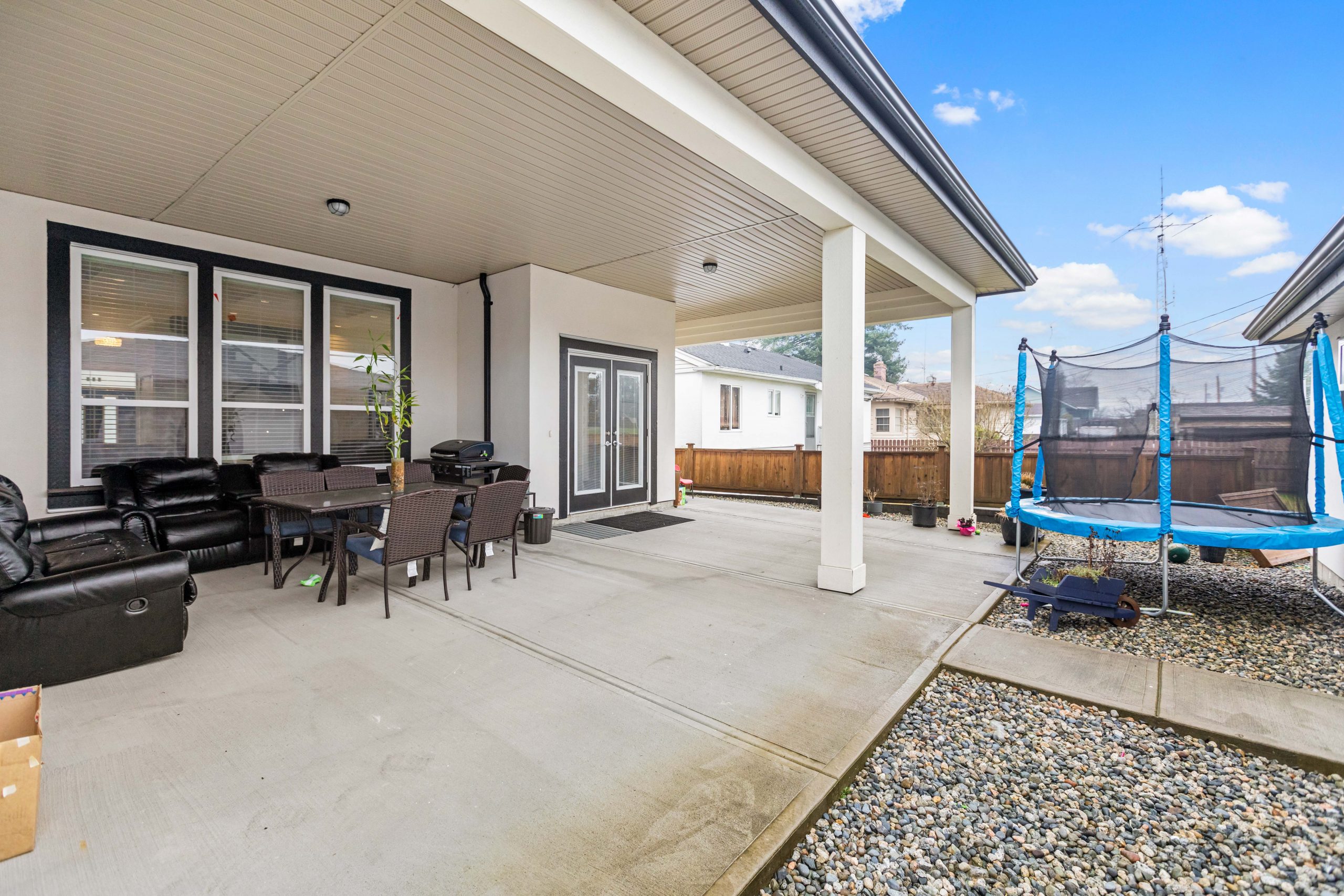 934 Chilliwack St, New Westminster 25