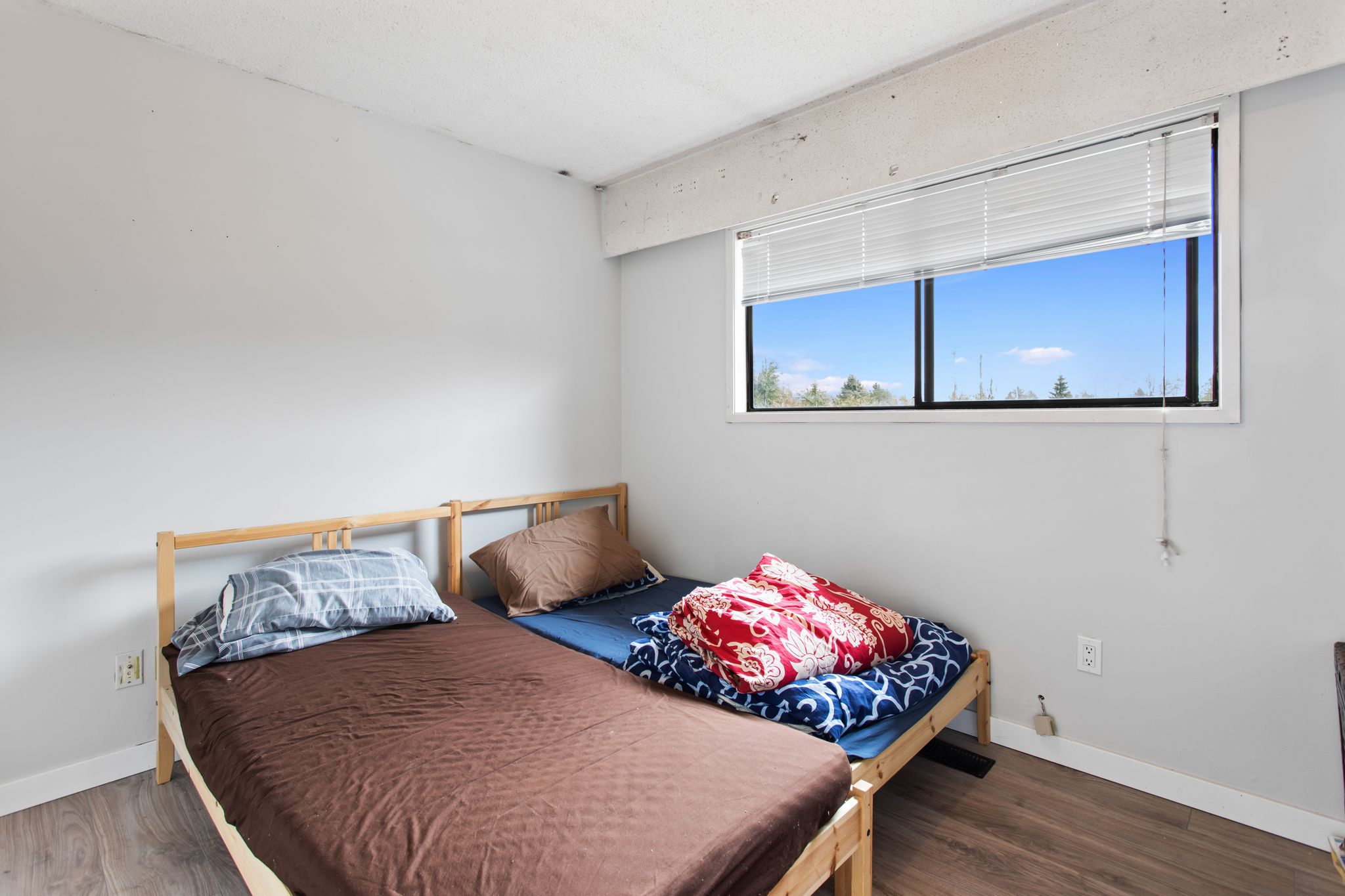 9042 PRINCE CHARLES BLVD, Surrey 7