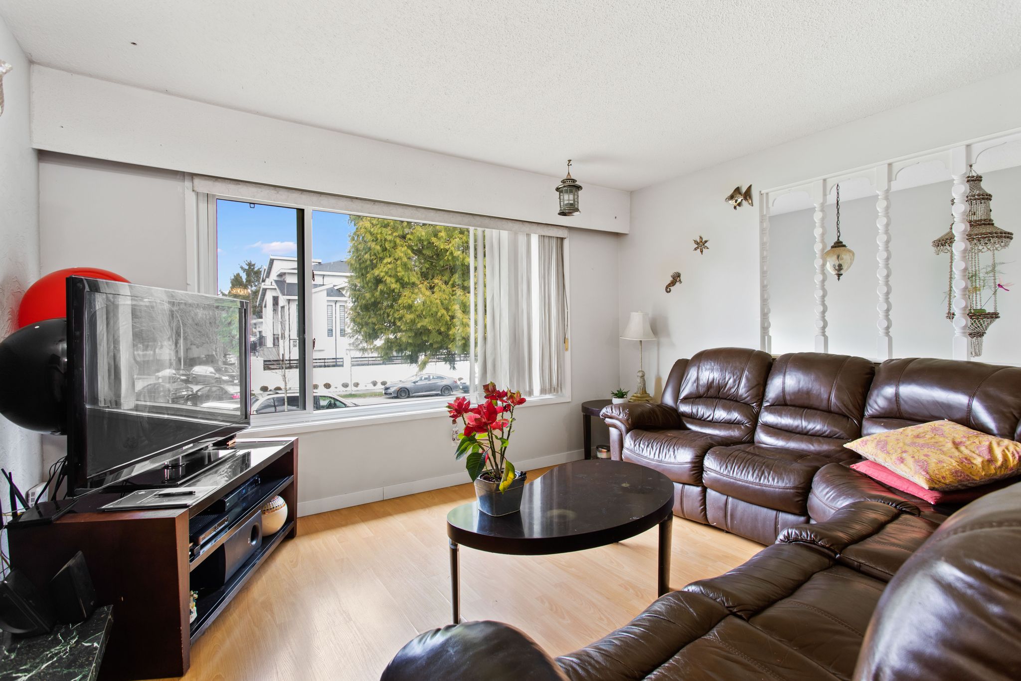 9042 PRINCE CHARLES BLVD, Surrey 14