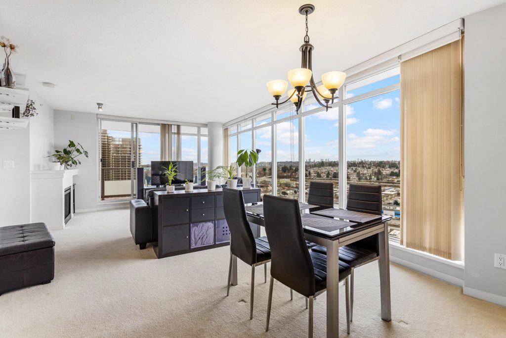 2107 2133 Douglas Rd, Burnaby