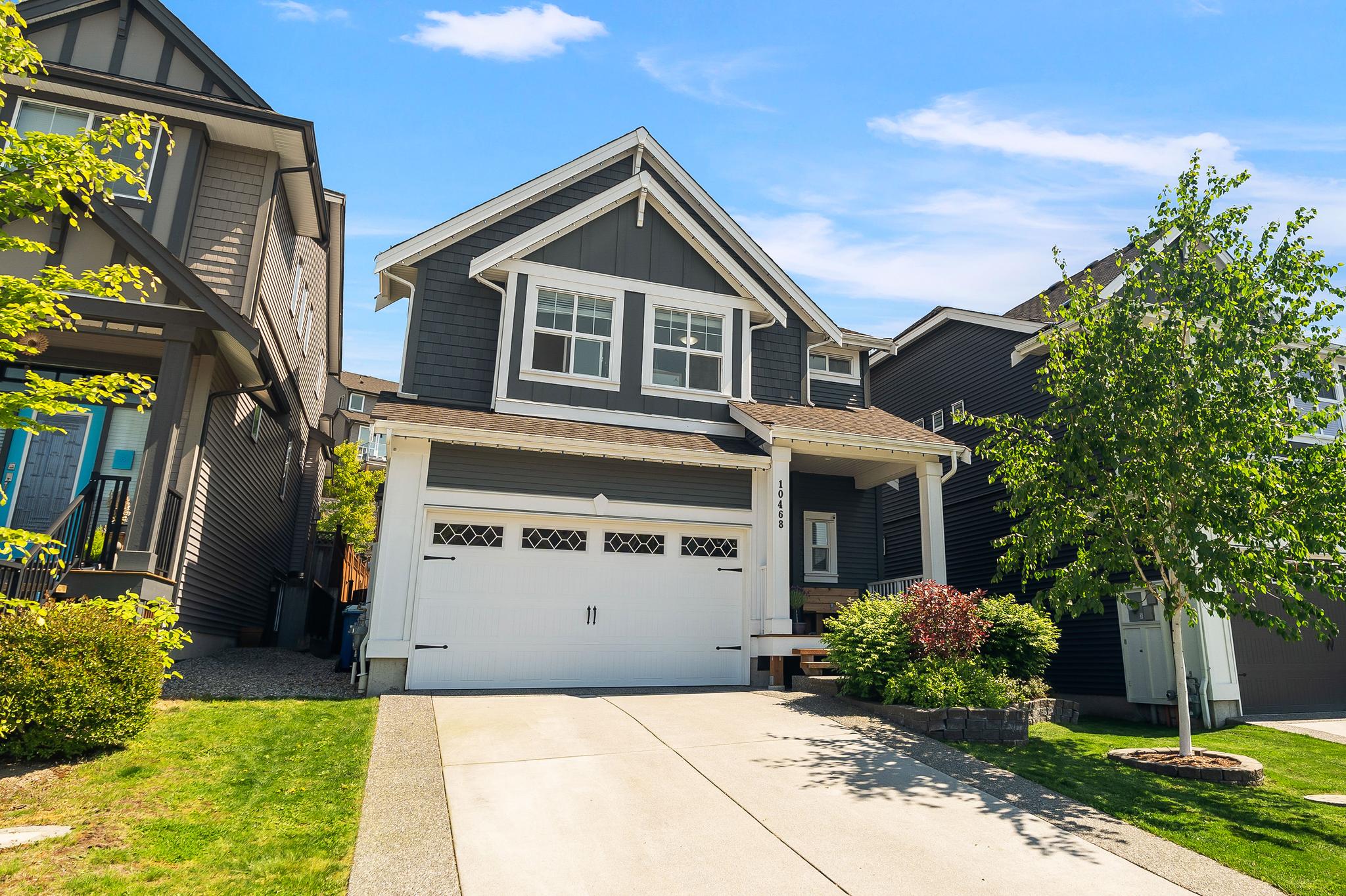 10468 McEachern St, Maple Ridge