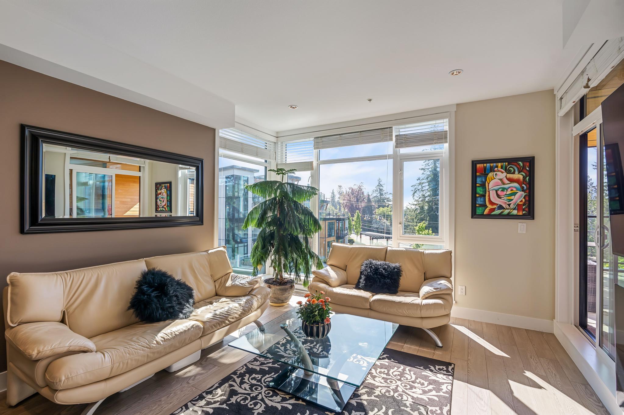 403 14855 Thrift Ave, White Rock 9