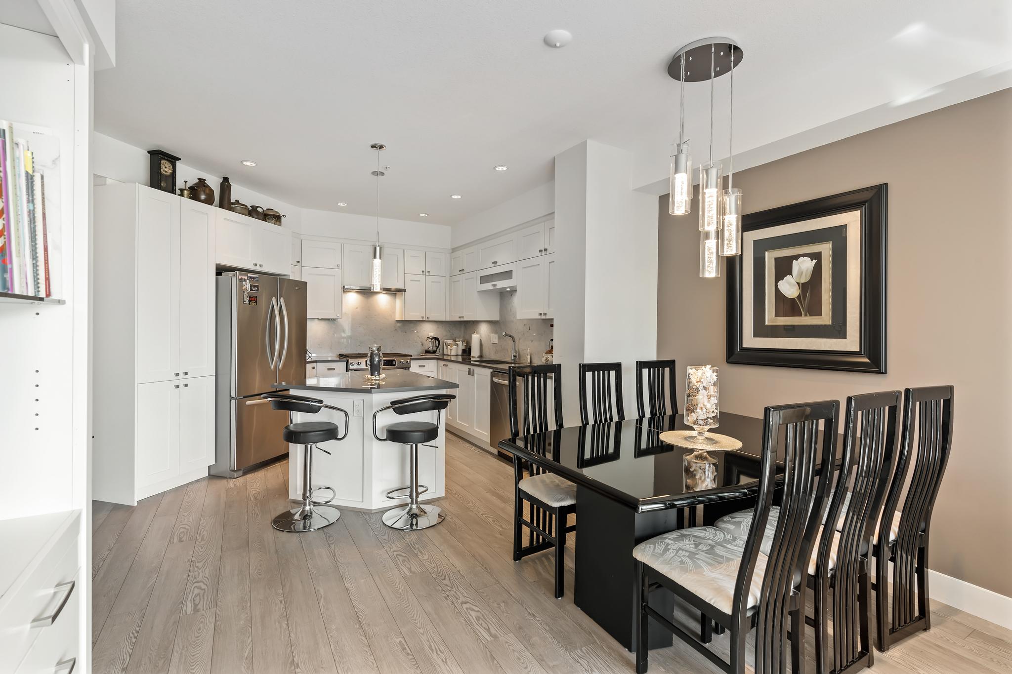 403 14855 Thrift Ave, White Rock 10