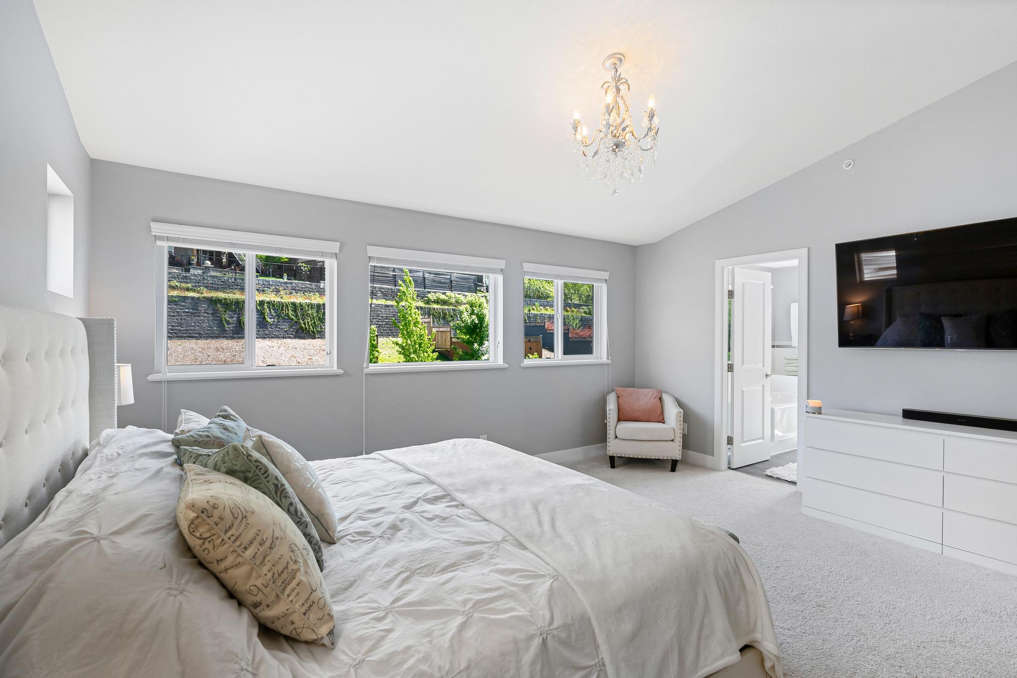 10468 McEachern St, Maple Ridge 15
