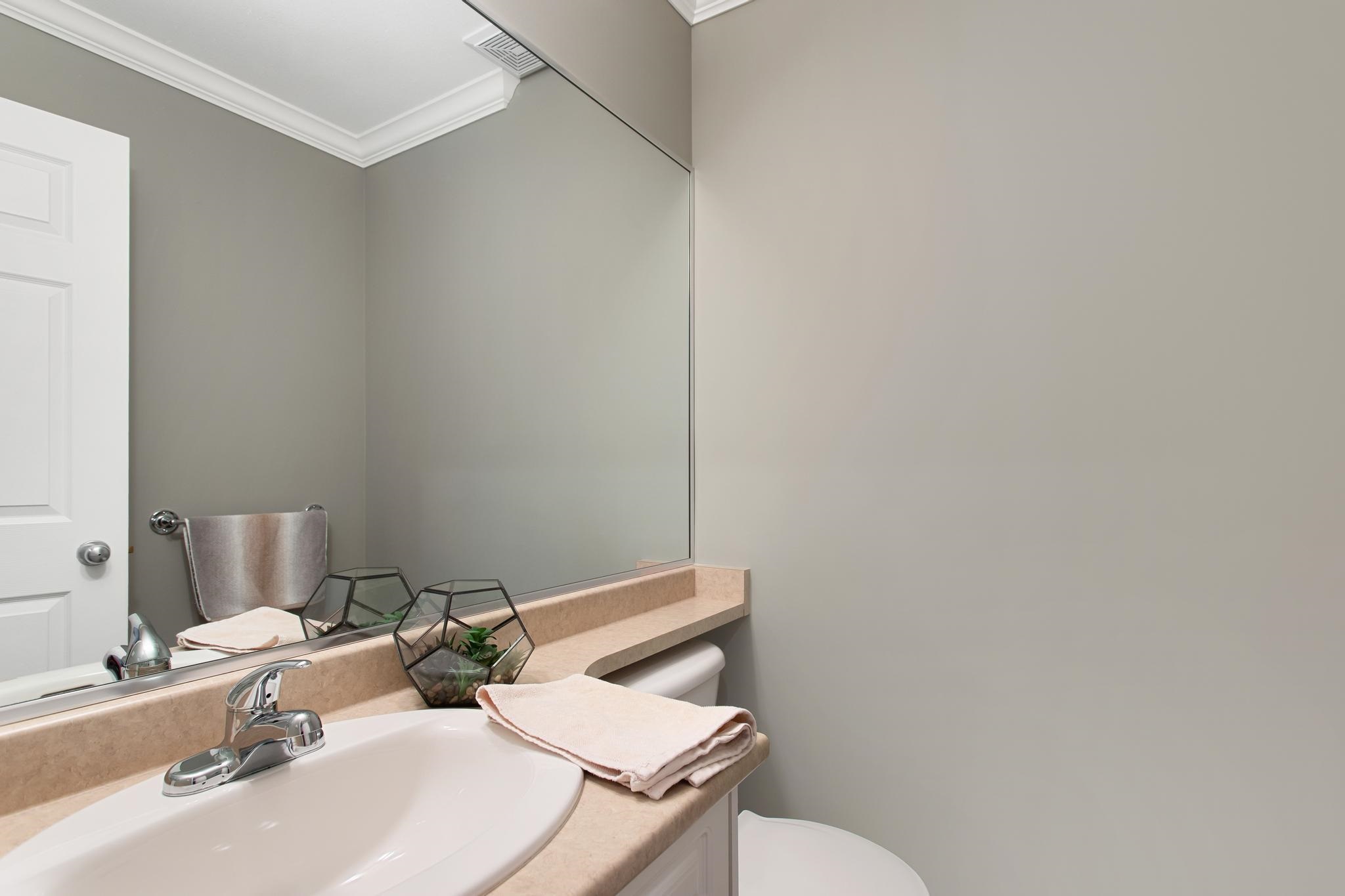 33 14453 72 AVENUE, Surrey 12