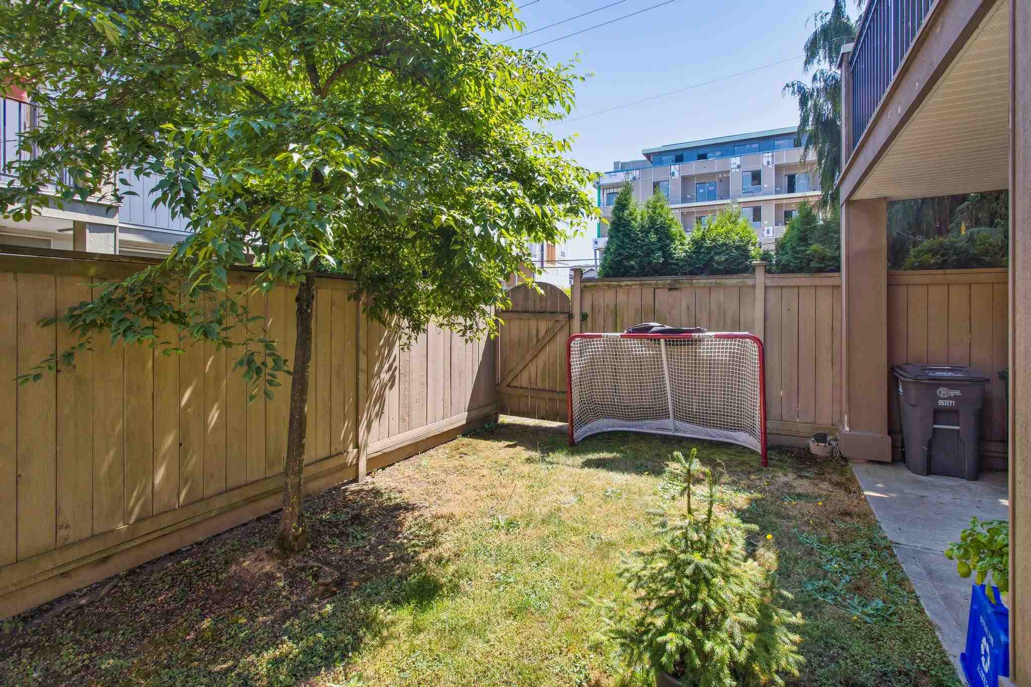 33 14453 72 AVENUE, Surrey 21
