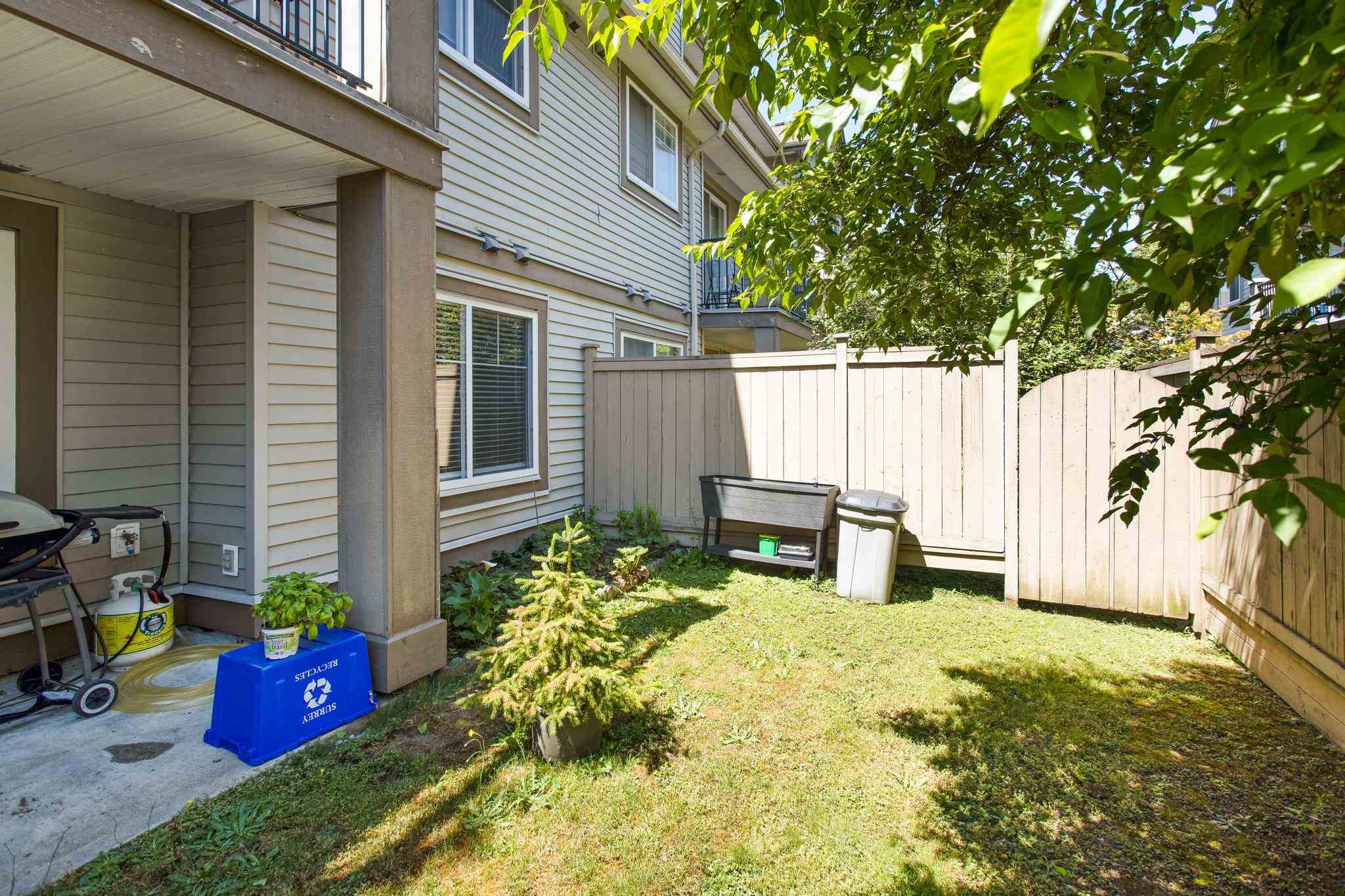 33 14453 72 AVENUE, Surrey 22