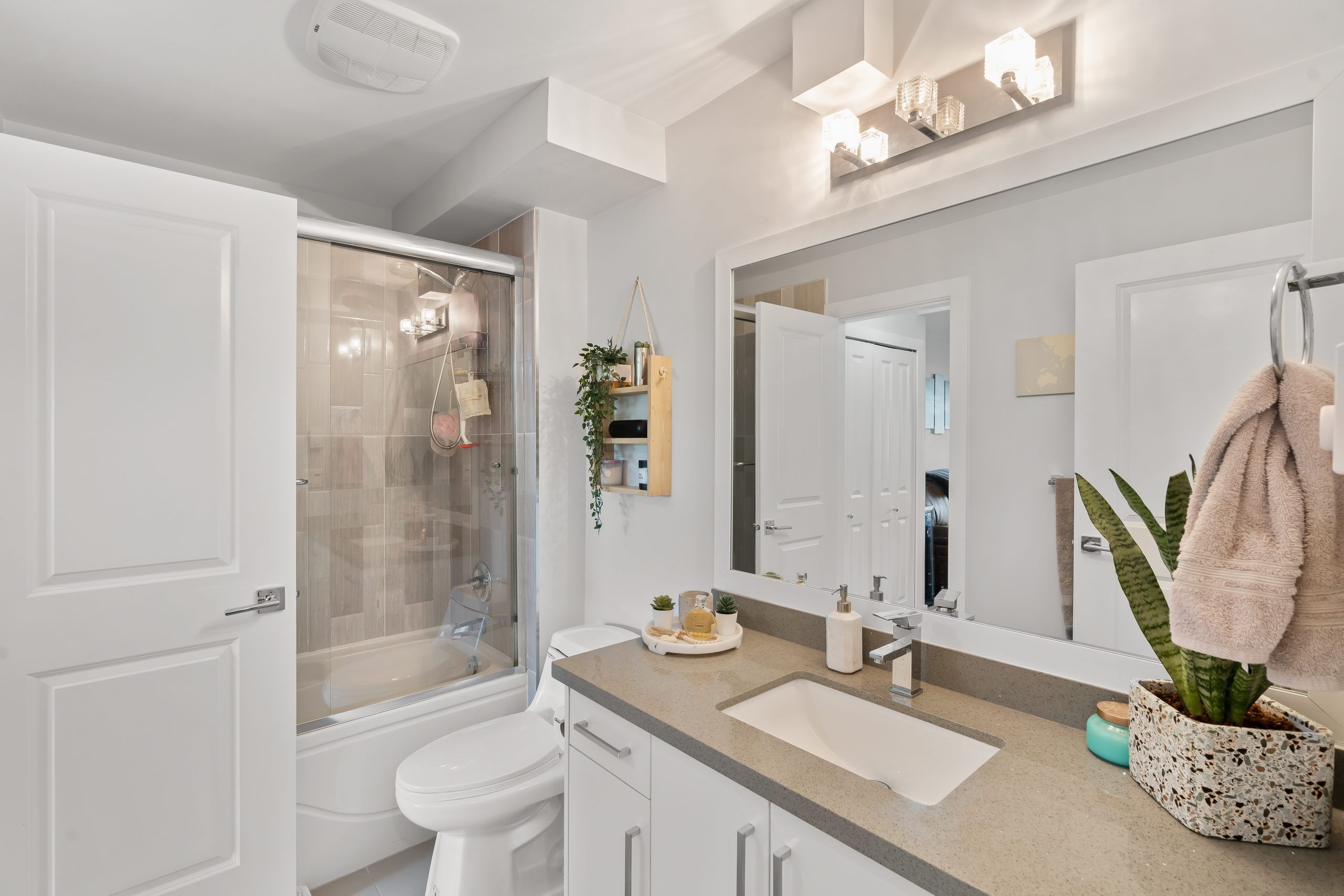 208 2268 SHAUGHNESSY ST, Port Coquitlam 9