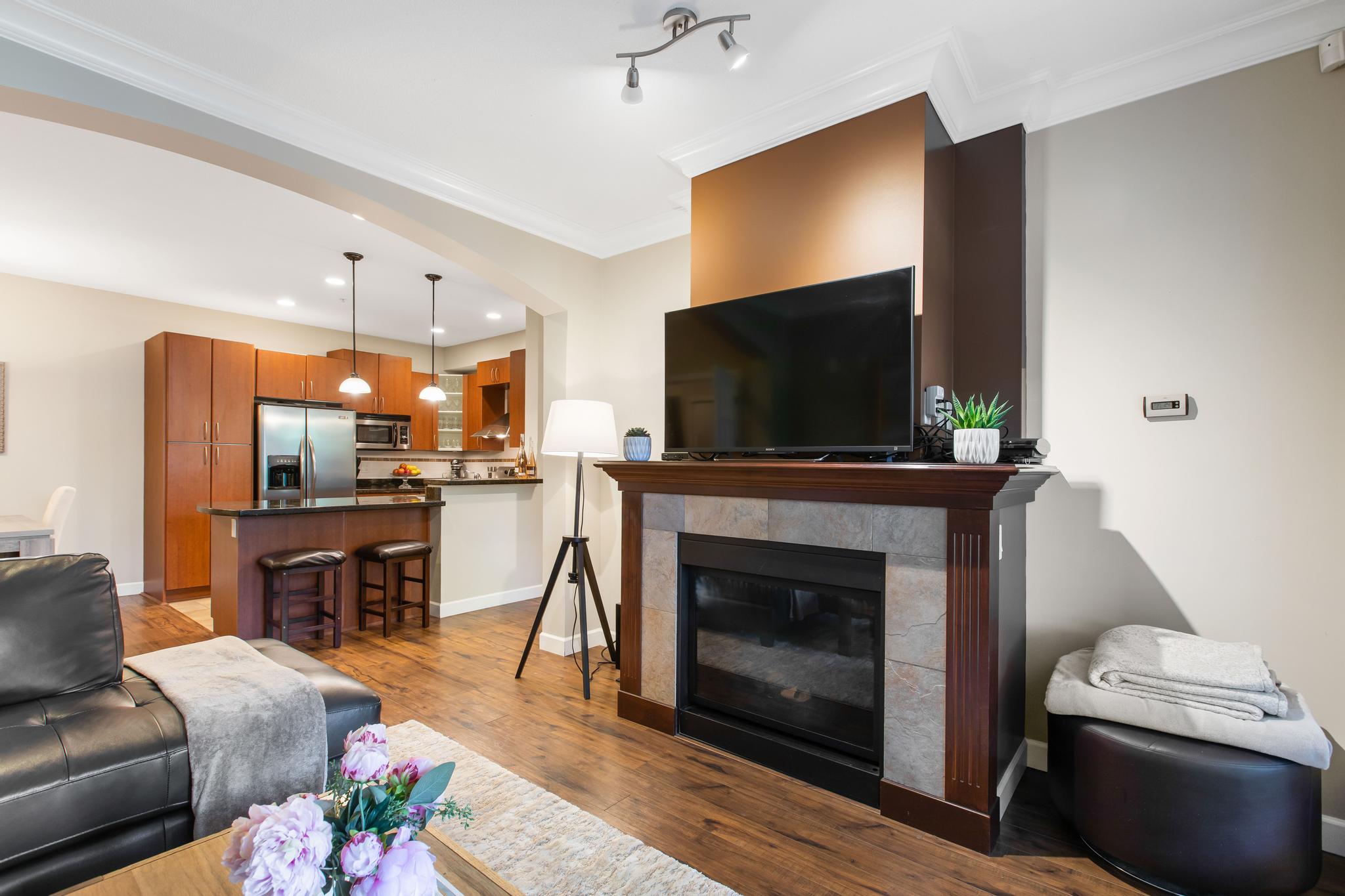 105 976 ADAIR AVE, Coquitlam 11
