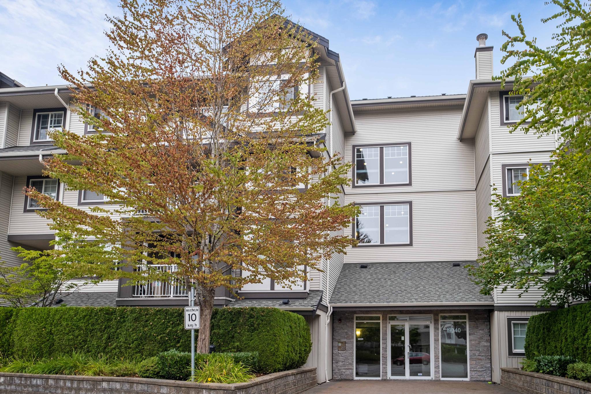 205 19340 65 AVENUE, Cloverdale, Clayton 2