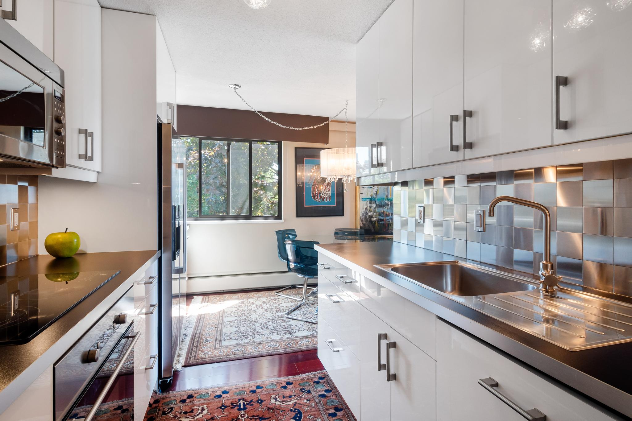 205 170 E 3rd St, North Vancouver 10