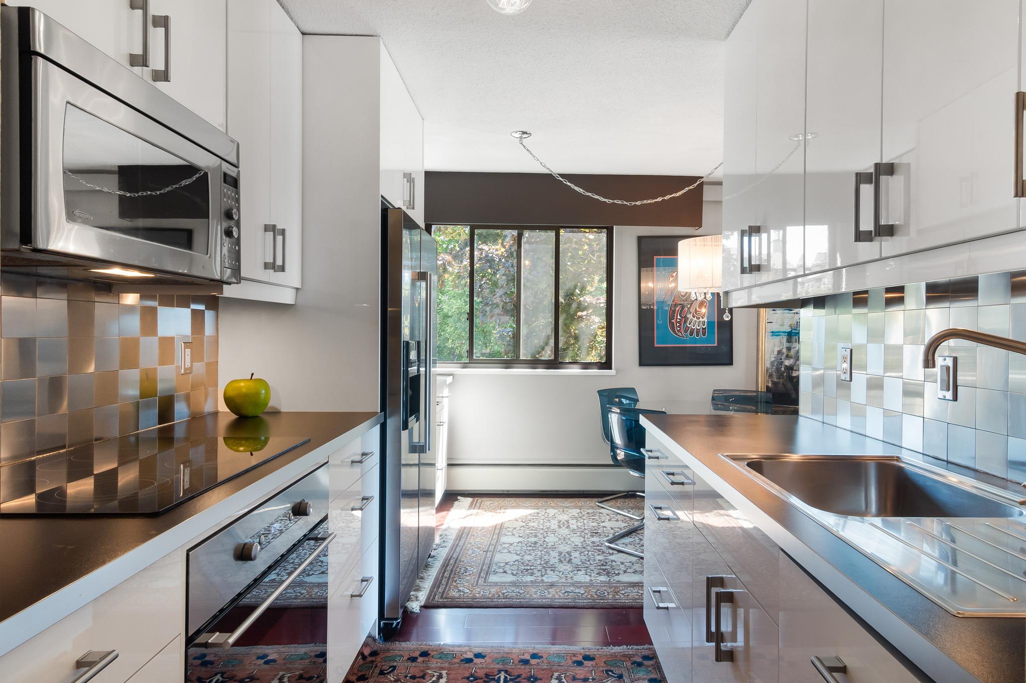 205 170 E 3rd St, North Vancouver 8