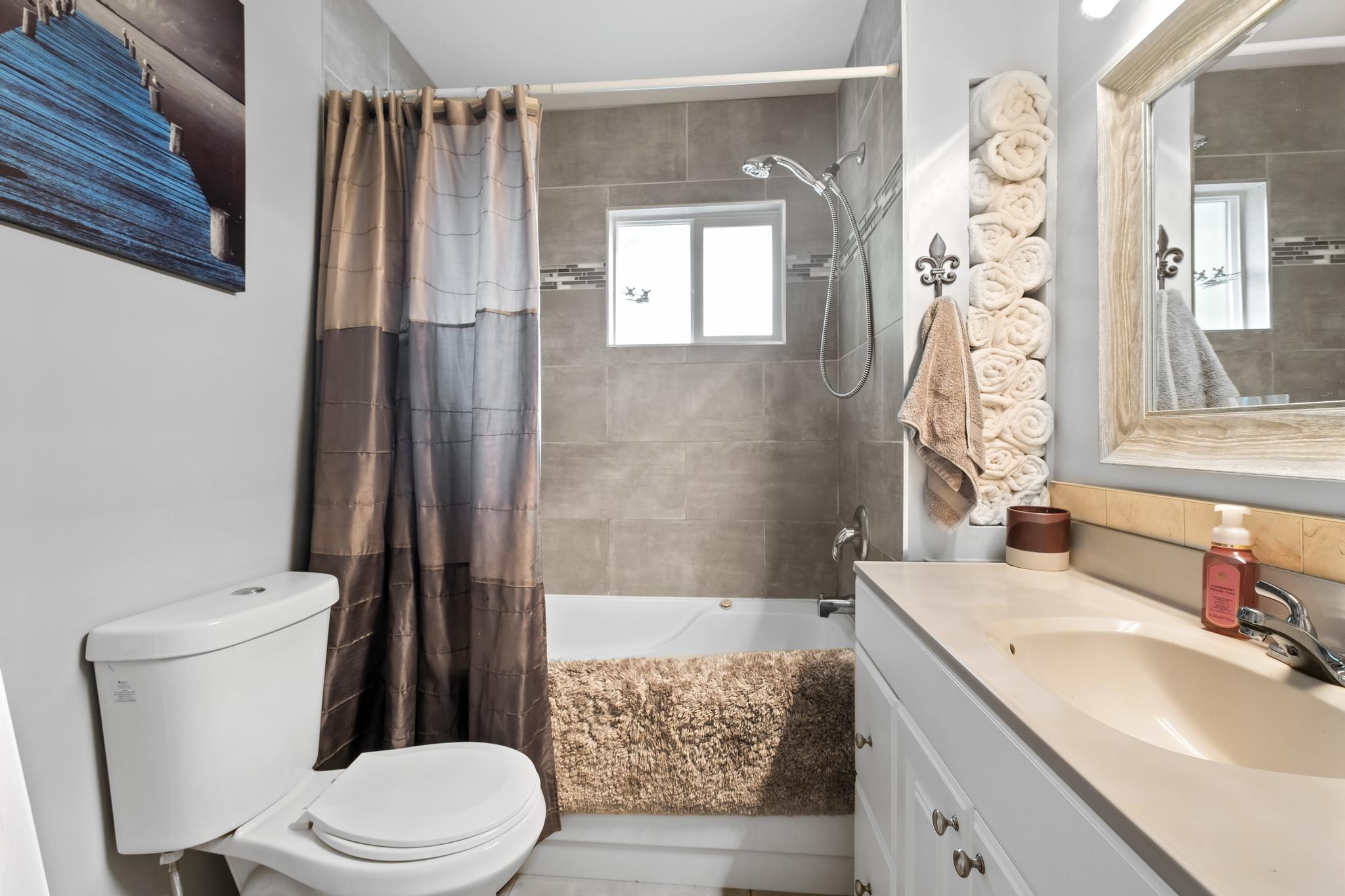 12188 Creston Street, Maple Ridge 17