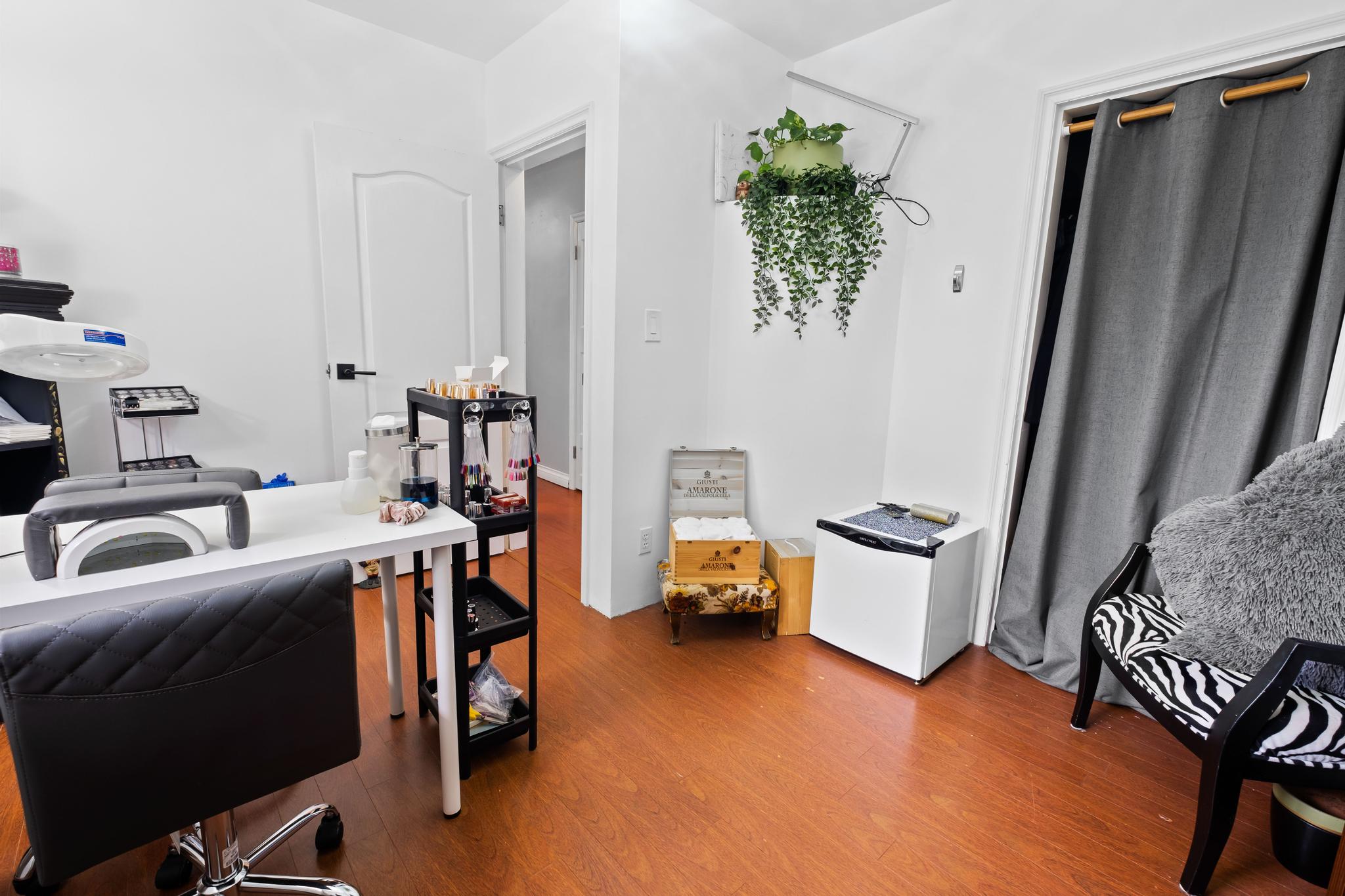 12188 Creston Street, Maple Ridge 19