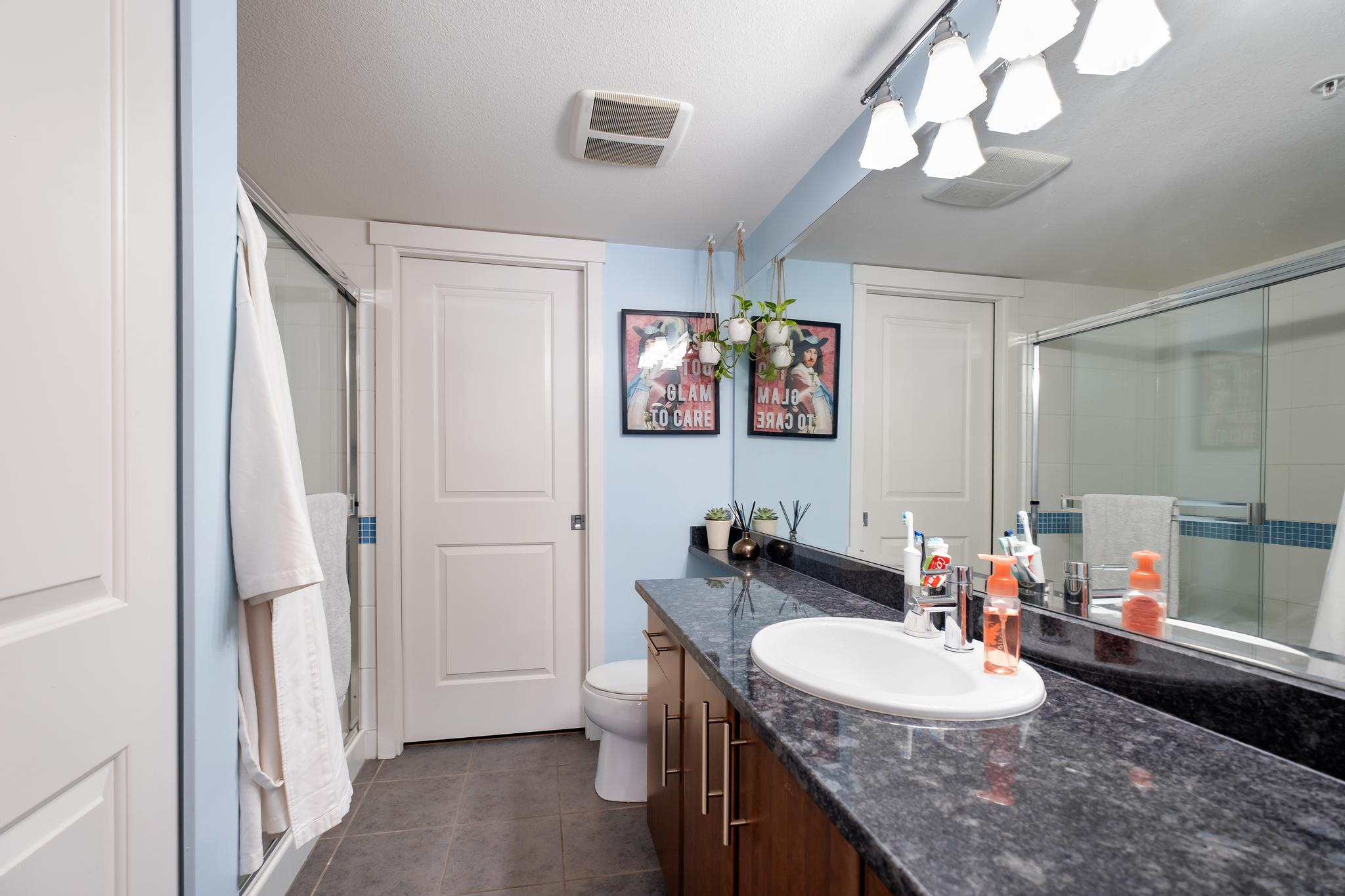 205 19340 65 AVENUE, Cloverdale, Clayton 19