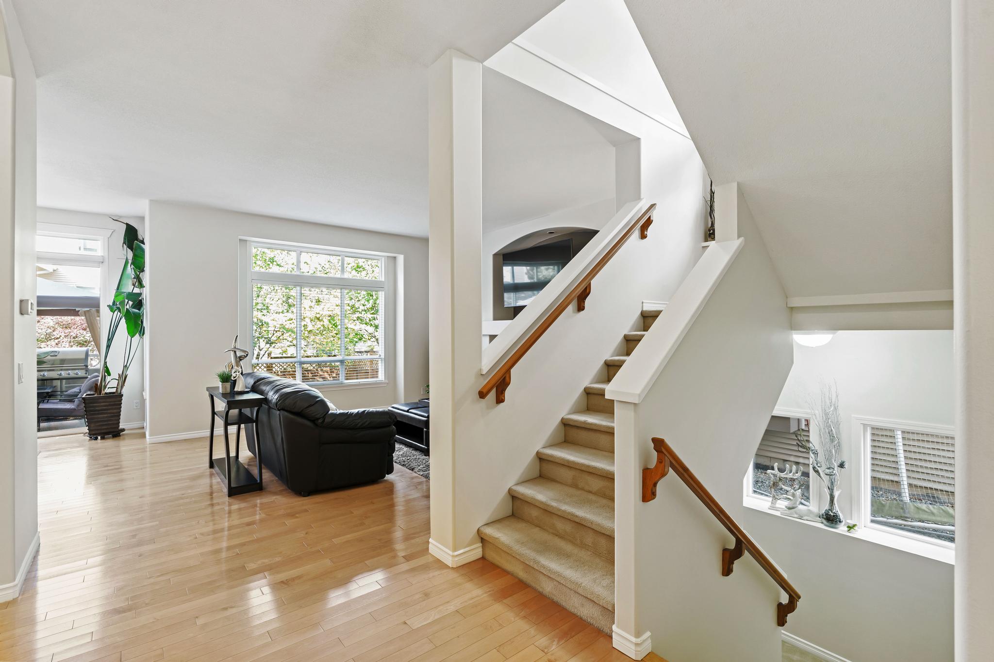 7089 200A ST, Langley 18