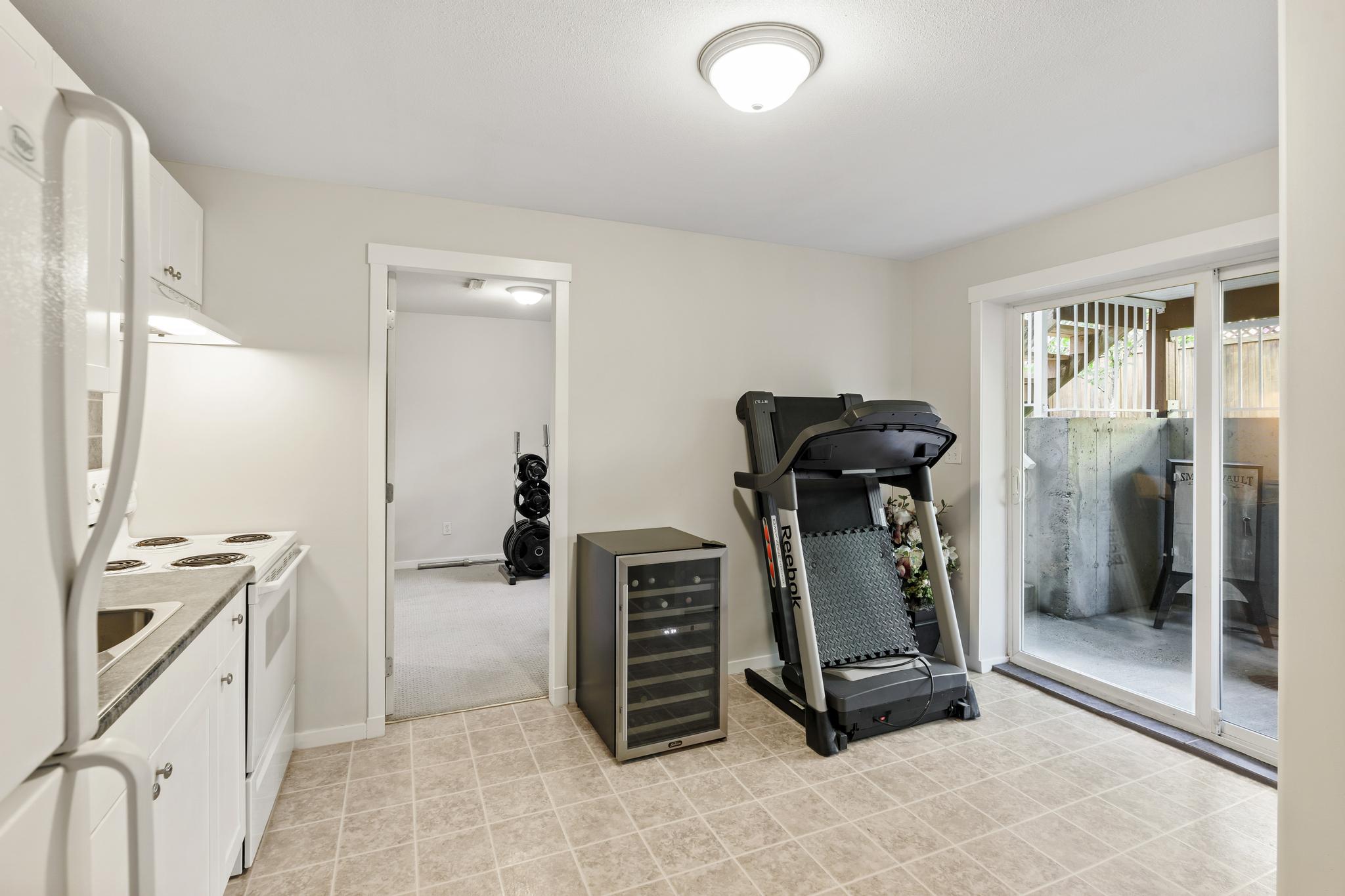 7089 200A ST, Langley 37