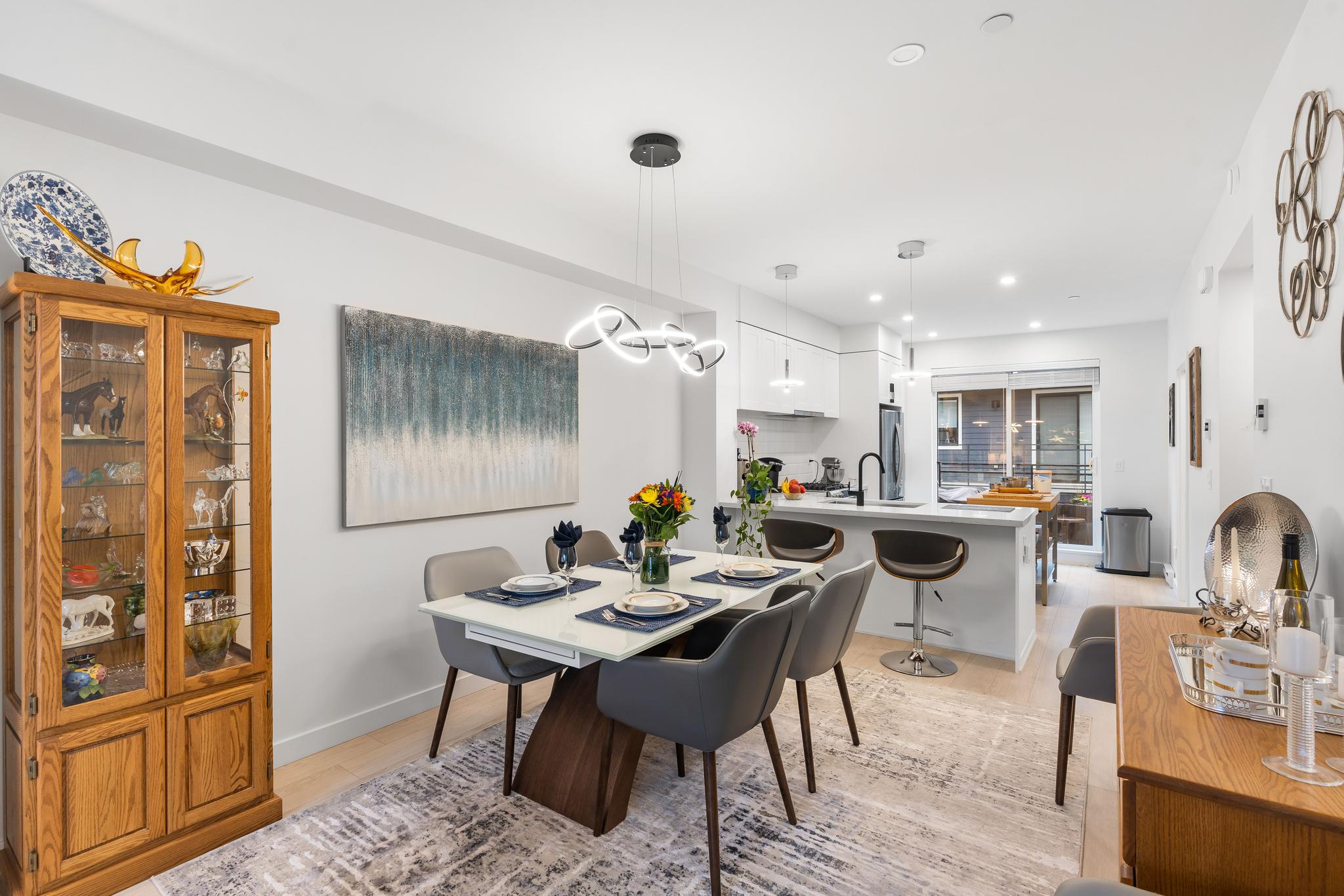 202 3105 St. George Street, Port Moody 22