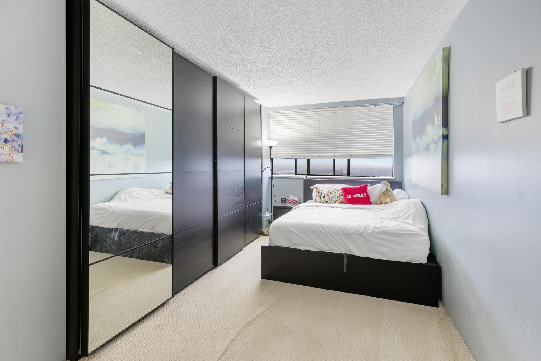 1502 3980 CARRIGAN COURT, NORTH BURNABY 14
