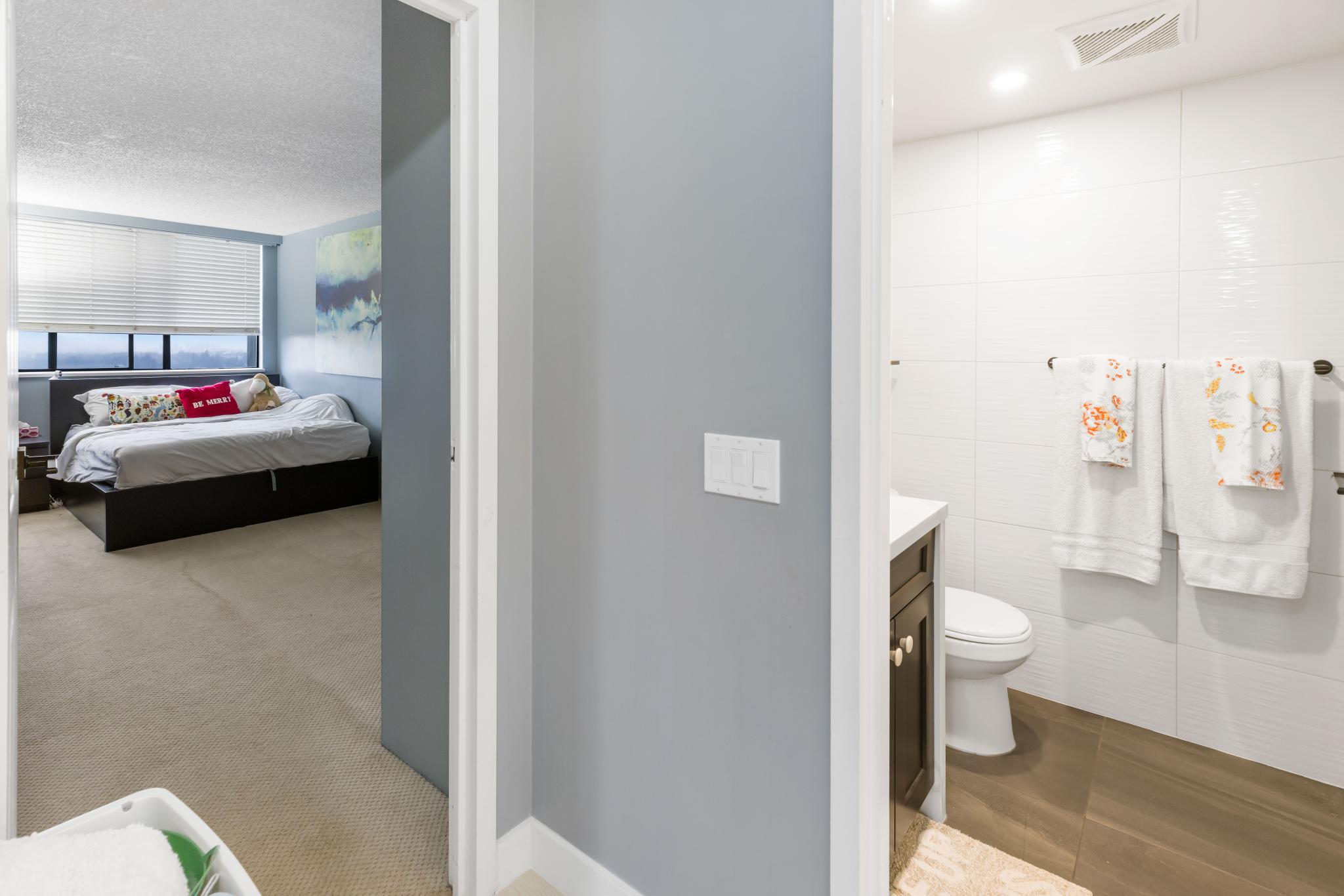 1502 3980 CARRIGAN COURT, NORTH BURNABY 16