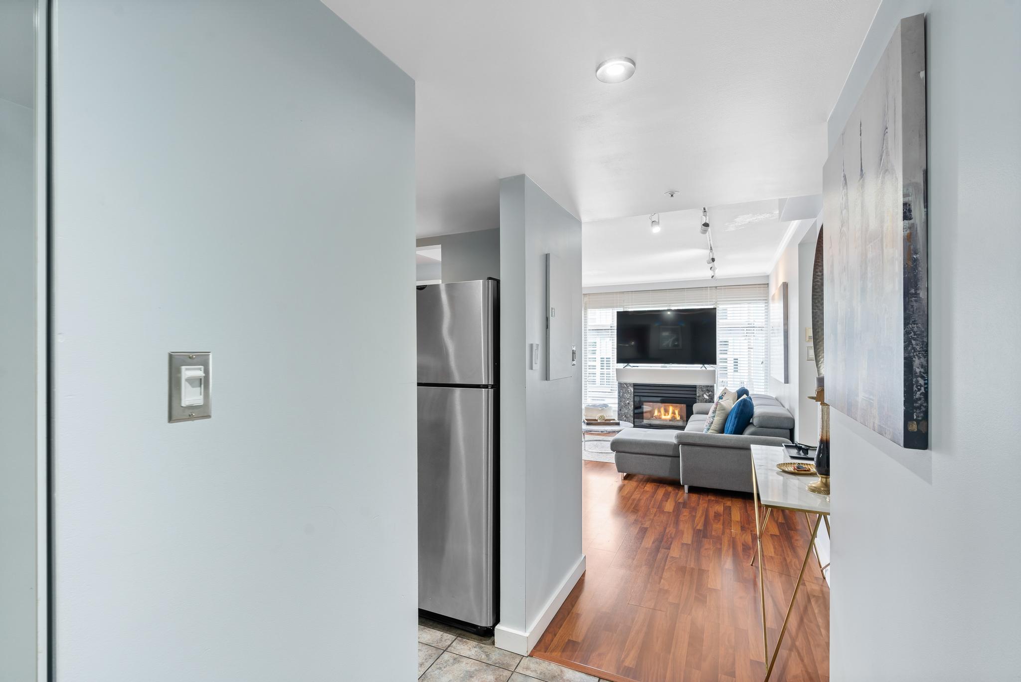 1001 183 Keefer Place, Vancouver, BC 4