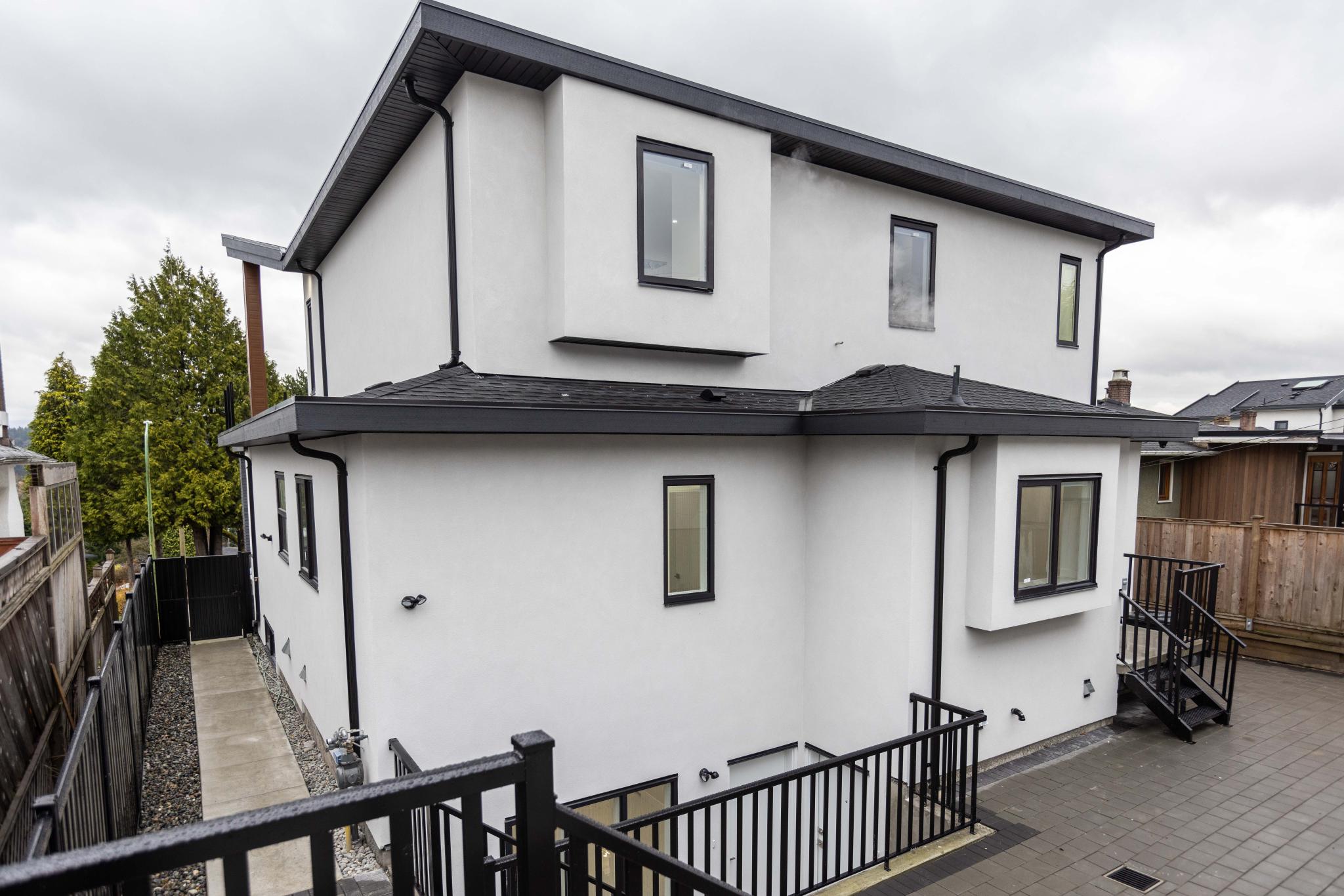 7723 Elford Street, Burnaby 67