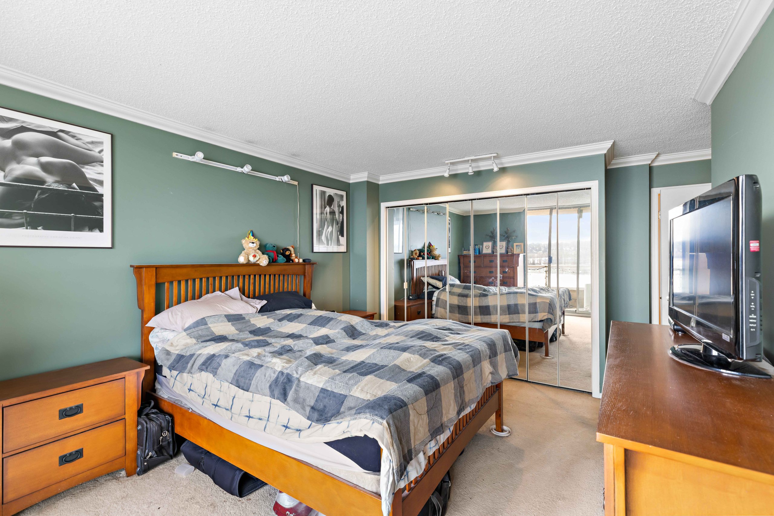1103 1045 Quayside Drive, New Westminster 11