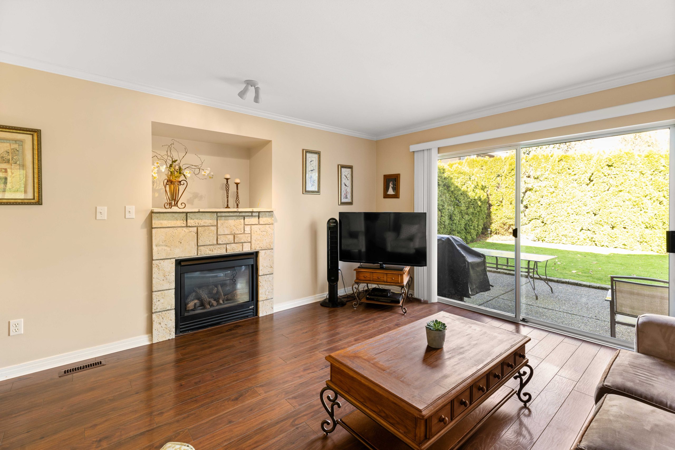 14315 86A Avenue, Surrey 13