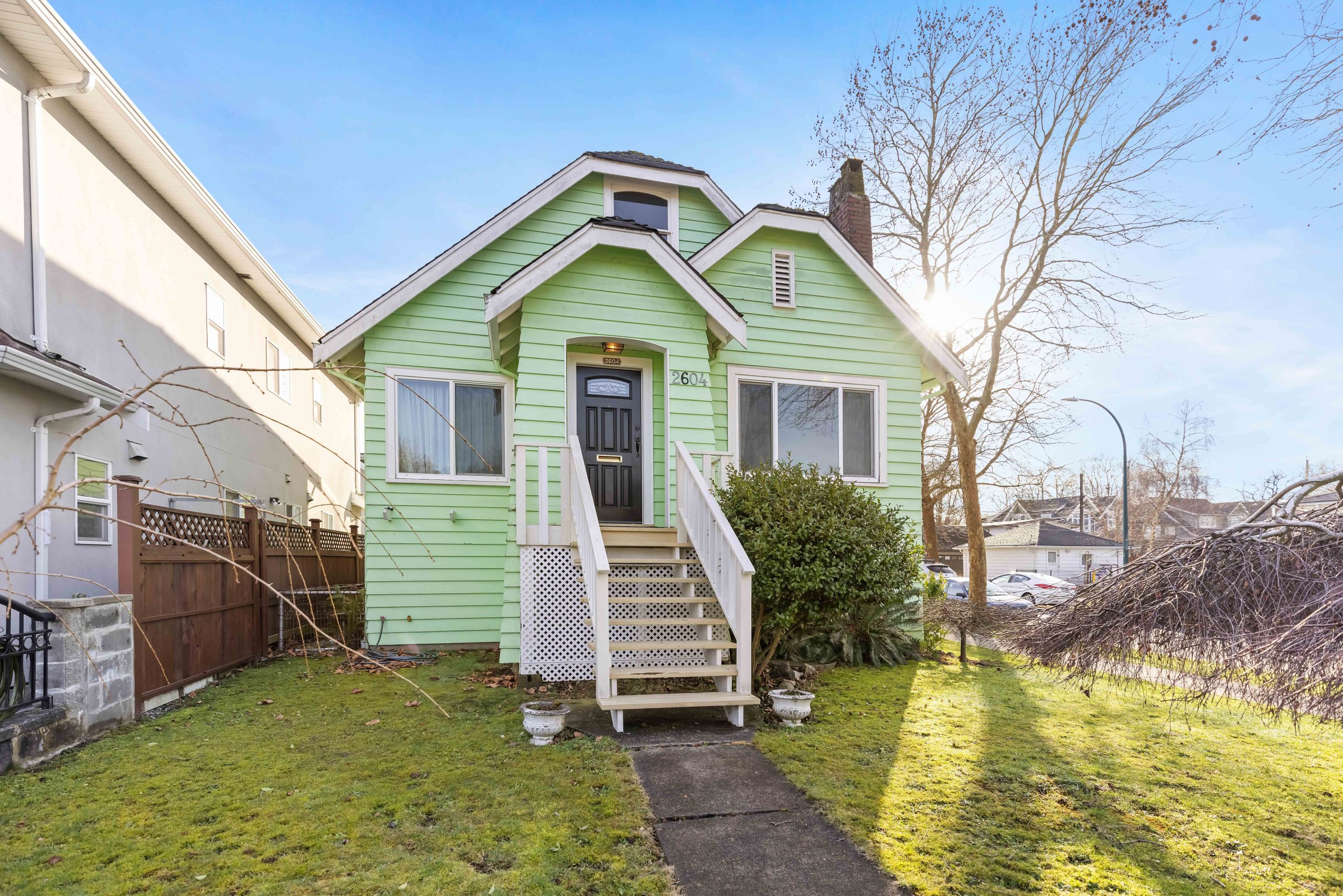 2604 Charles Street, Renfrew Vancouver East 2