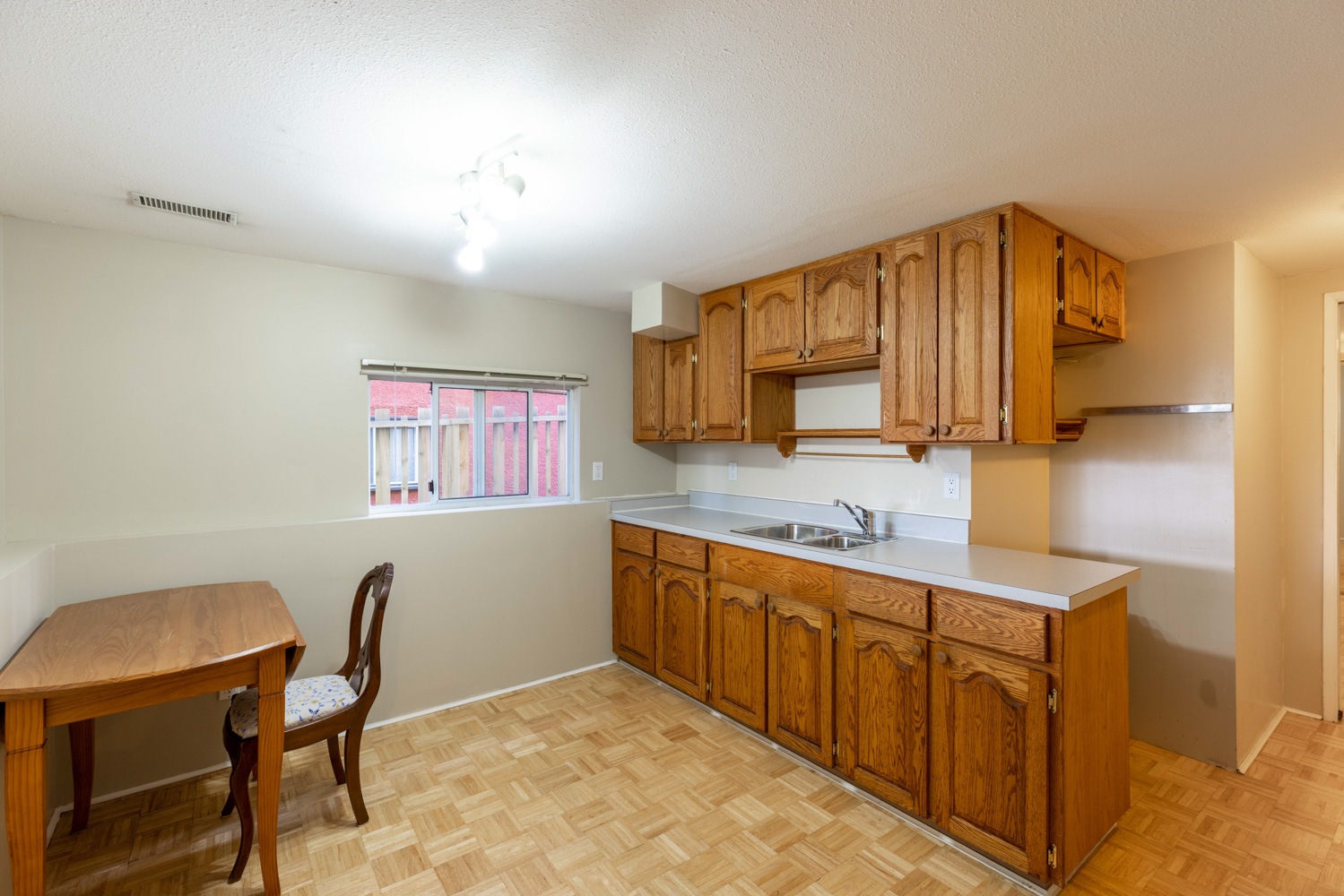 4293 Eton Street, Burnaby 16