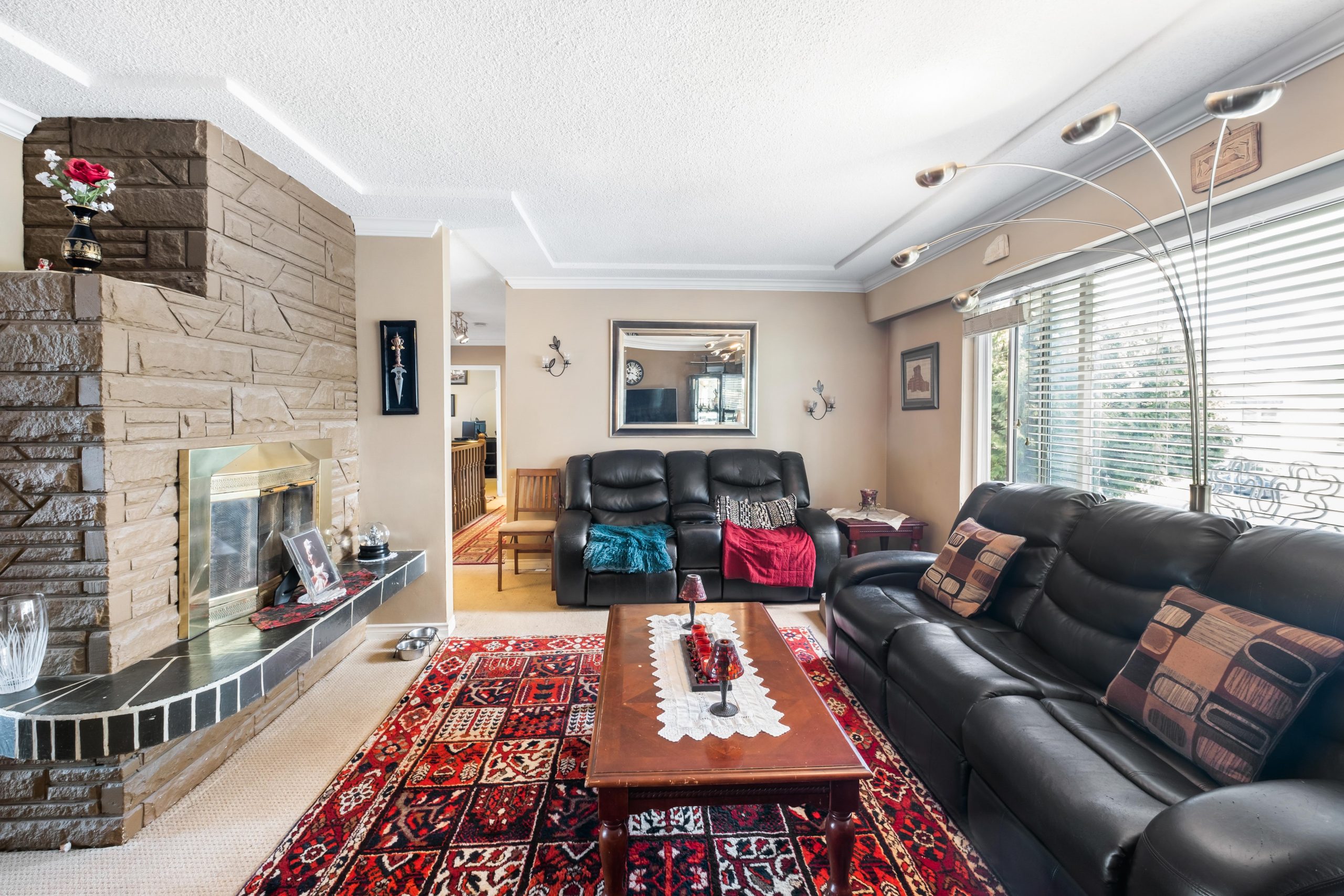 1661 Foster Avenue, Coquitlam 27