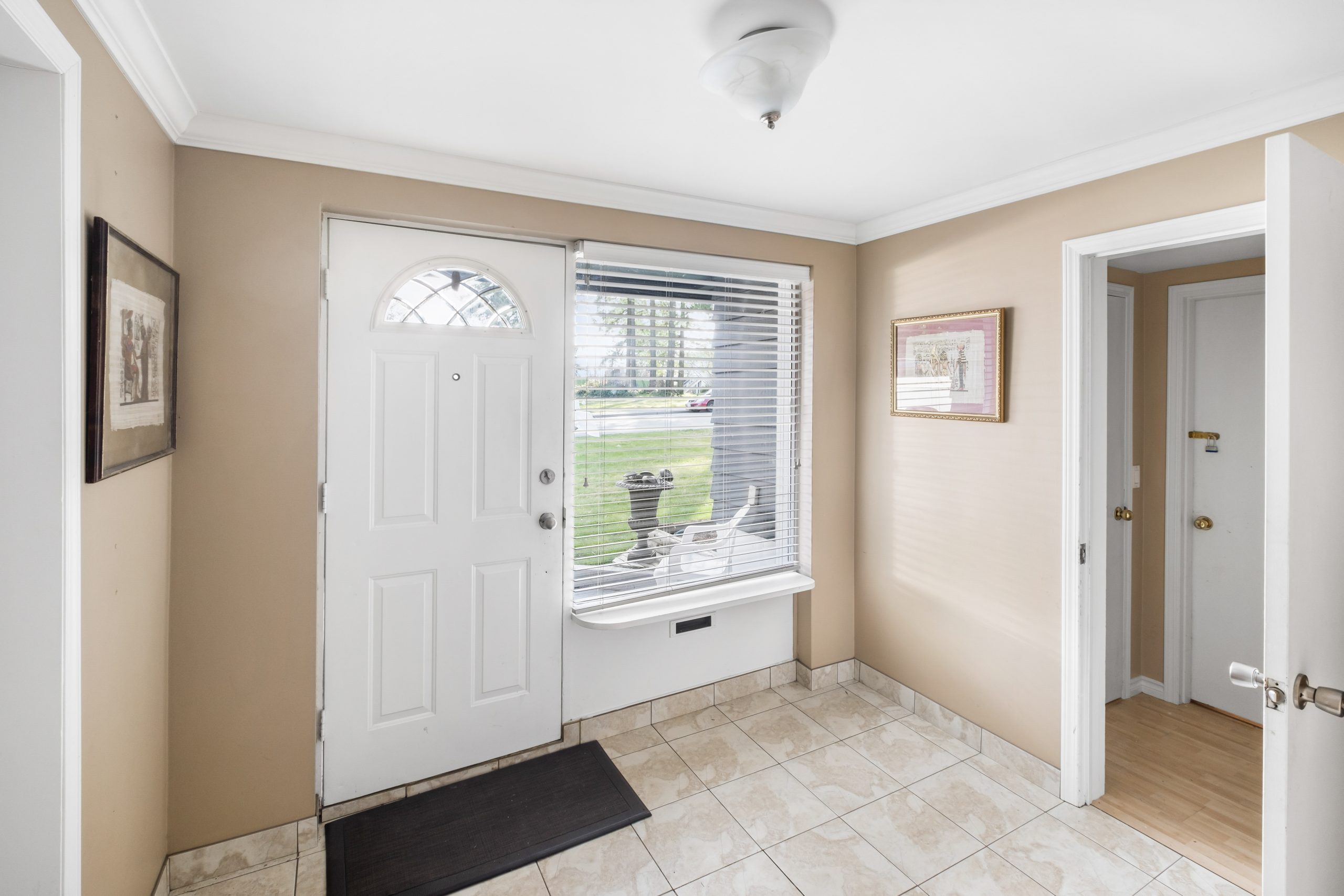 1661 Foster Avenue, Coquitlam 30