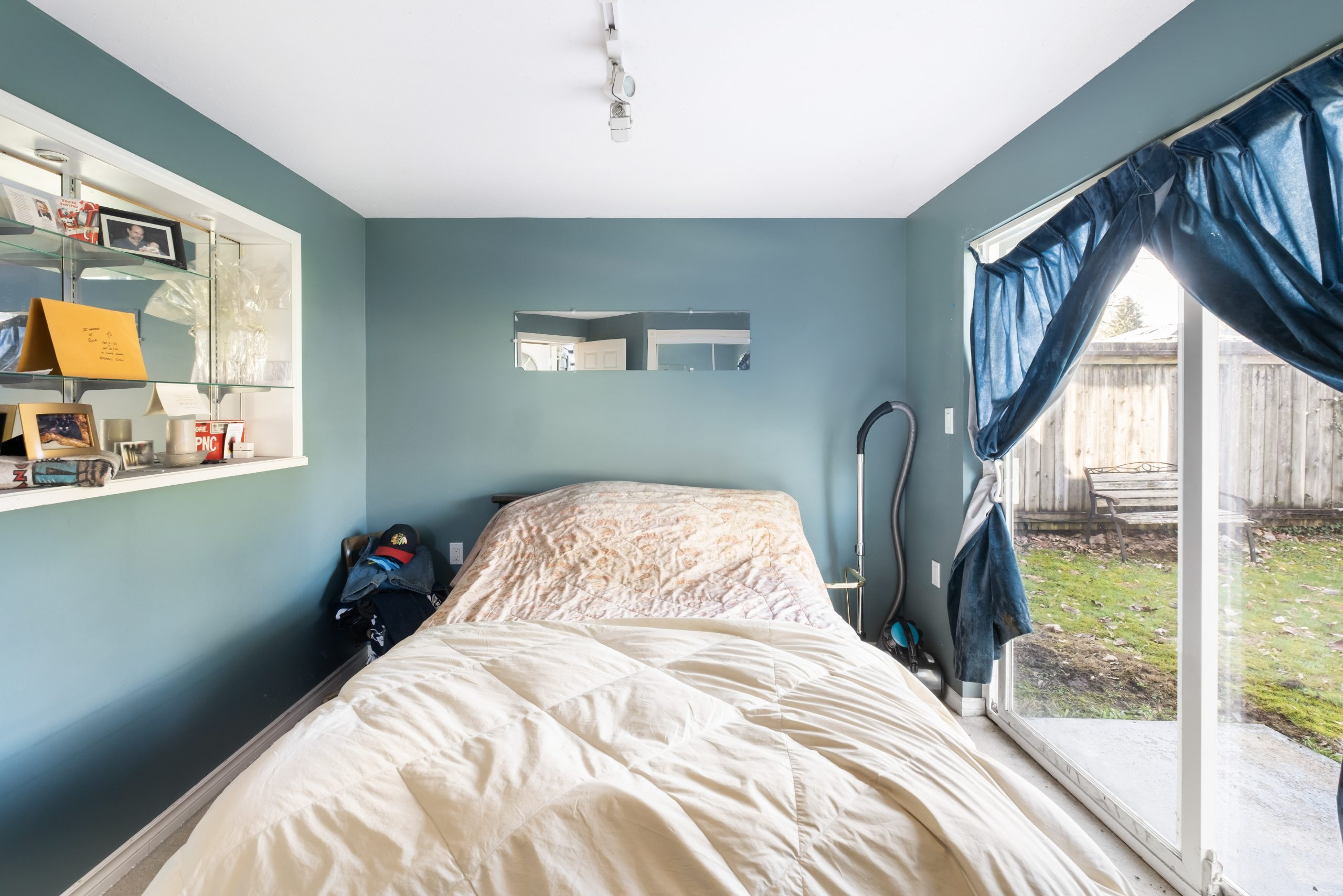1661 Foster Avenue, Coquitlam 34