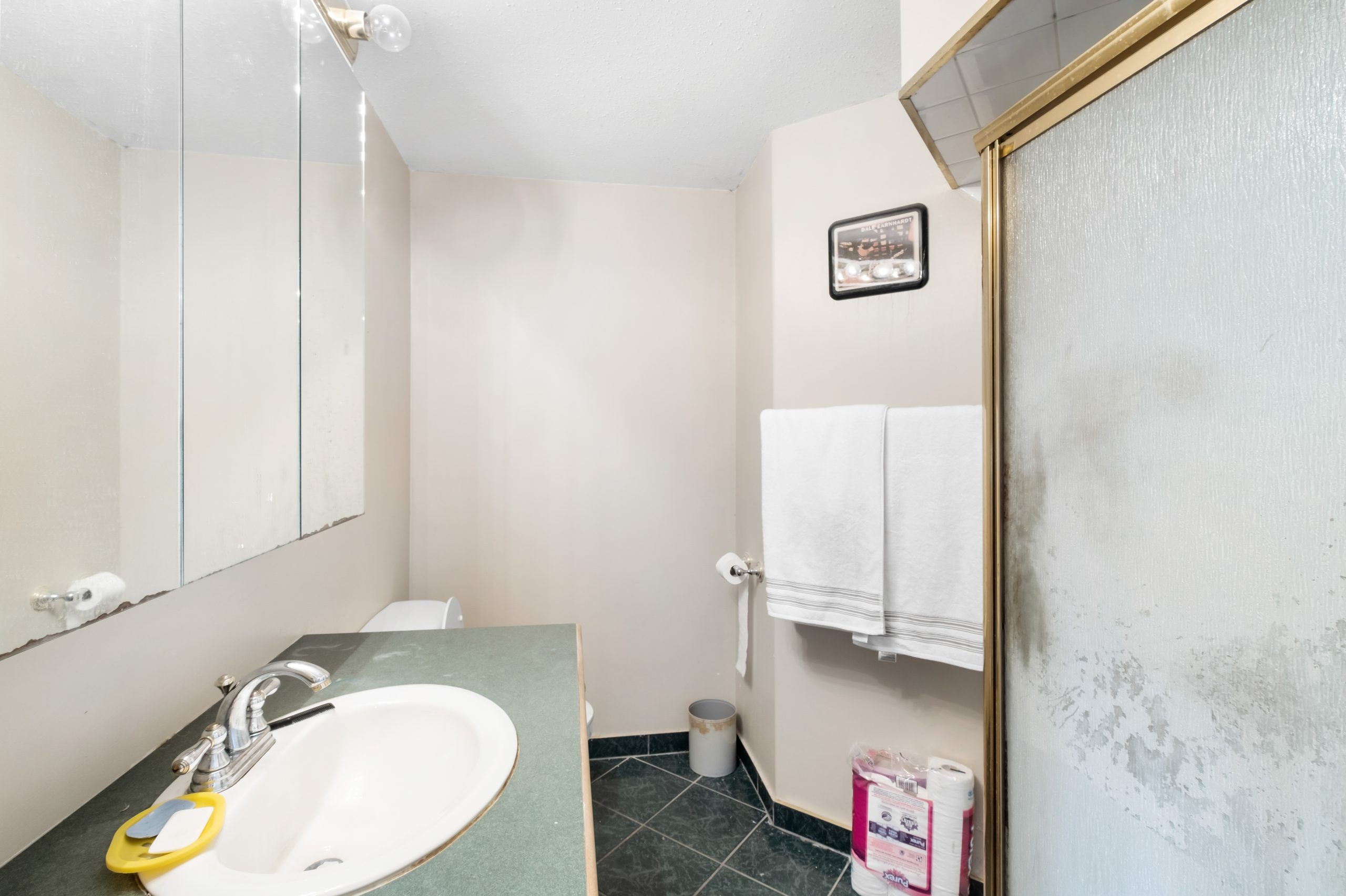1661 Foster Avenue, Coquitlam 35