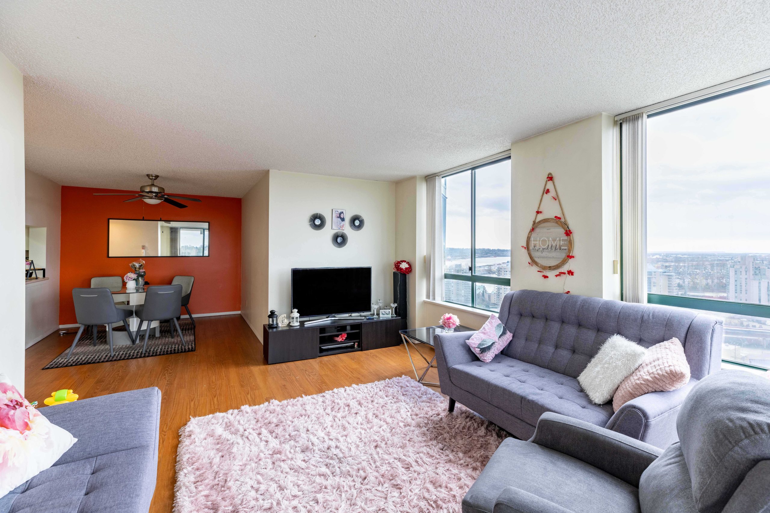1705 121 Tenth Street, New Westminster 4