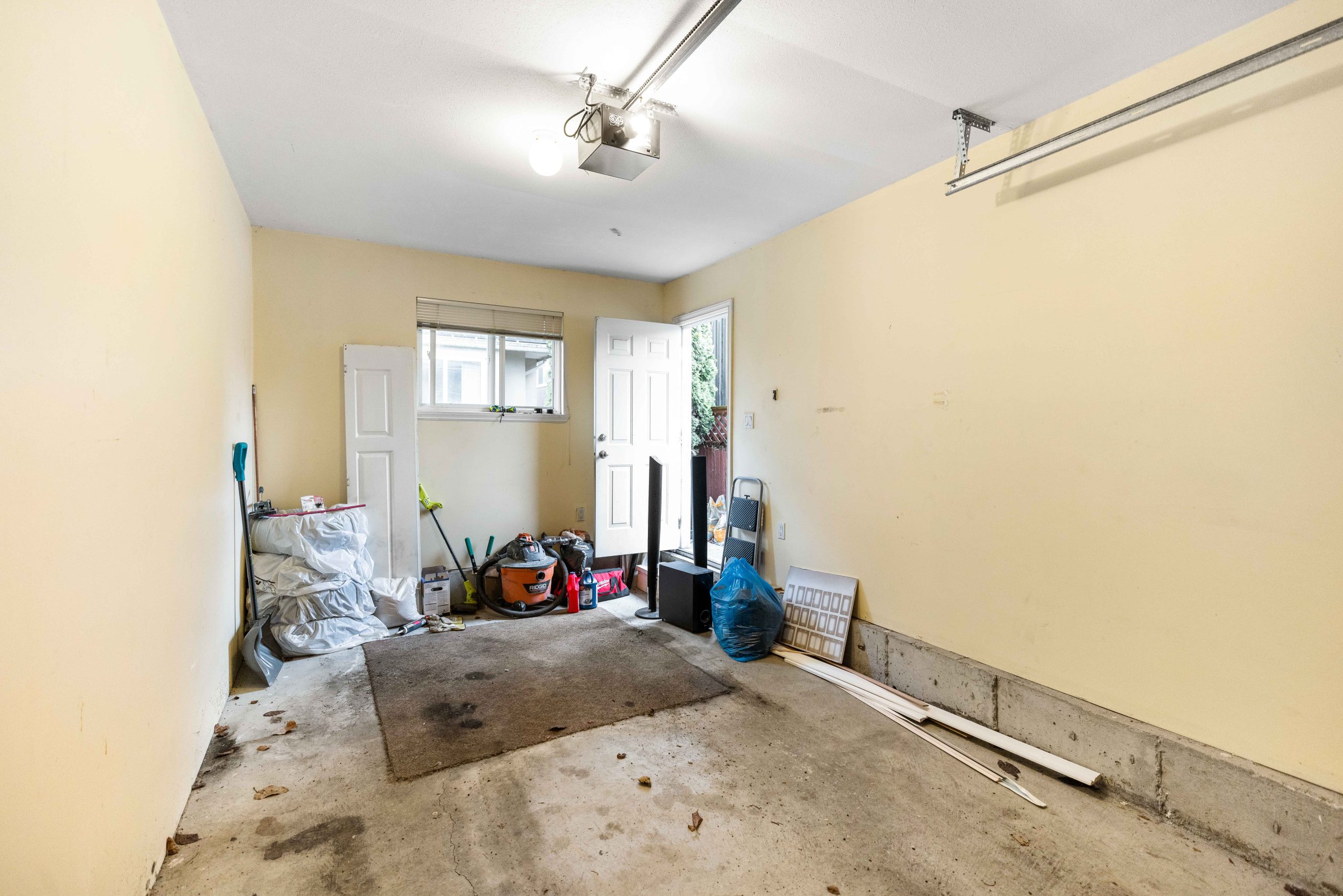 5957 WOODSWORTH STREET, Burnaby North, Central BN, V5G 1S9 11