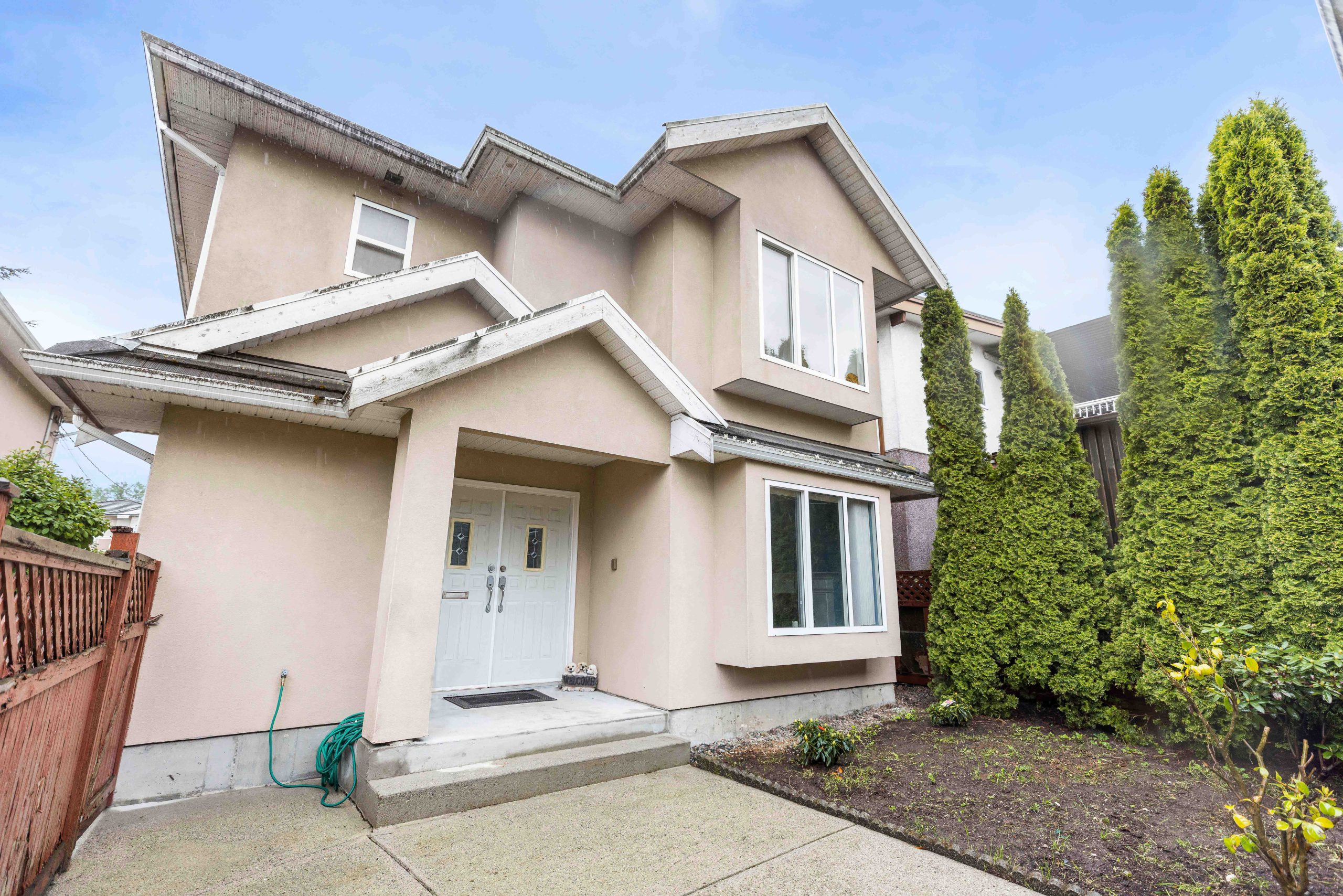 5957 WOODSWORTH STREET, Burnaby North, Central BN, V5G 1S9 2