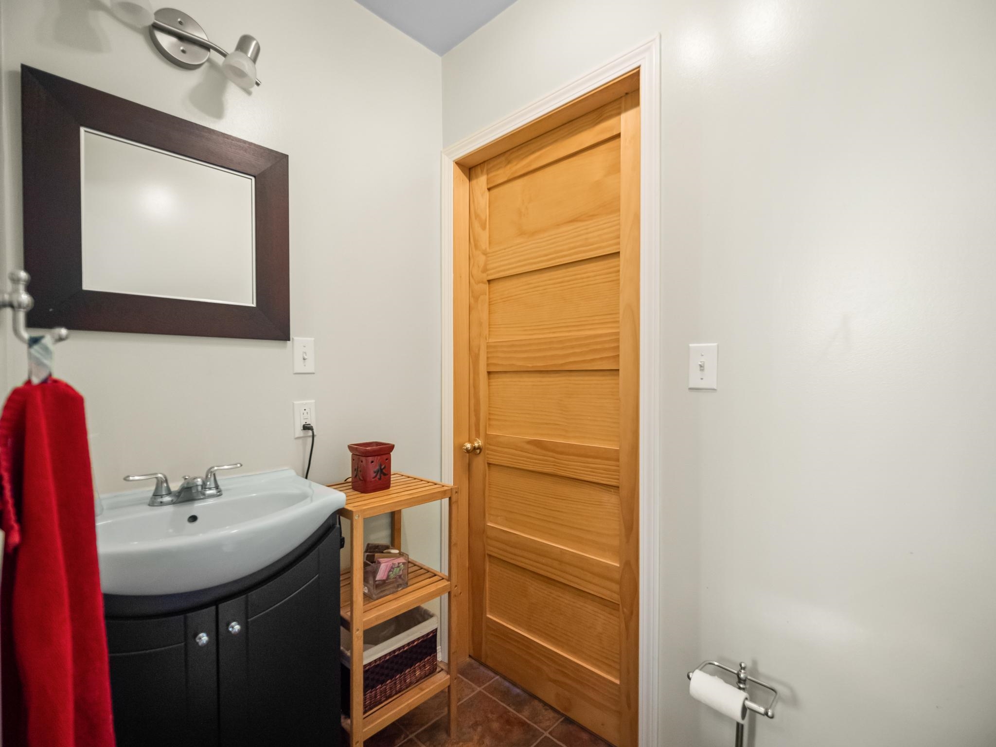 609 E COLUMBIA STREET 26
