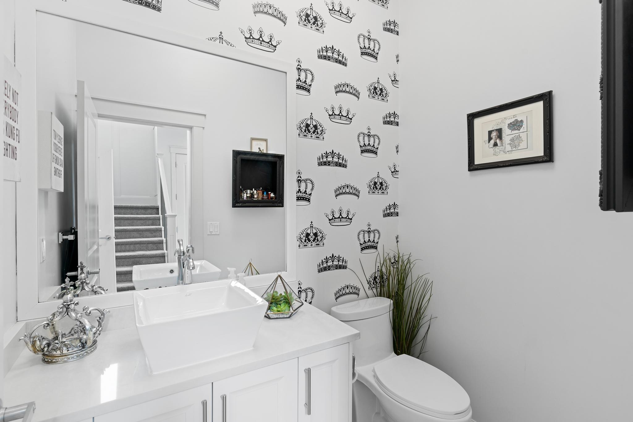 19670 70A AVENUE 17