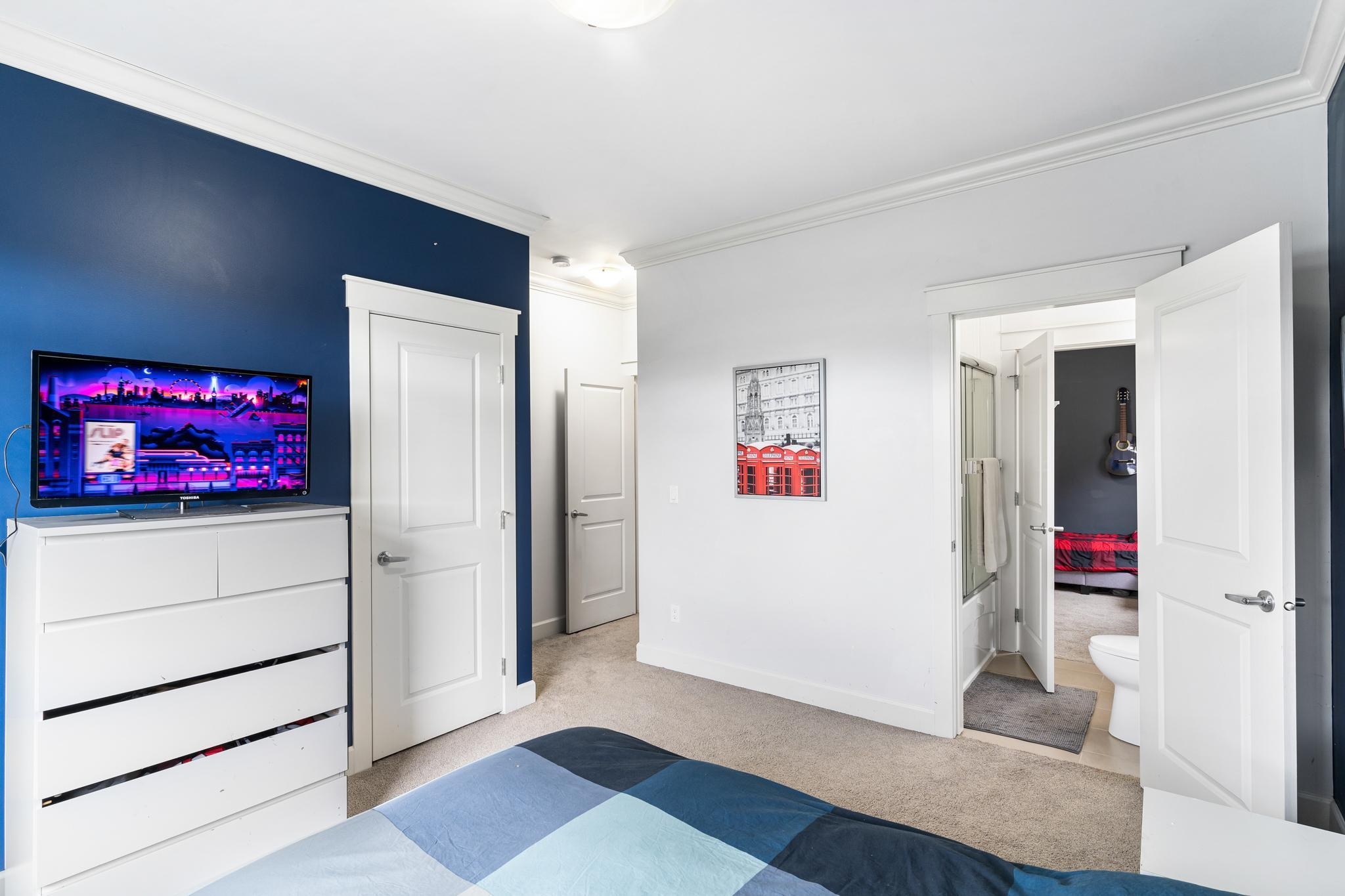 19670 70A AVENUE 29