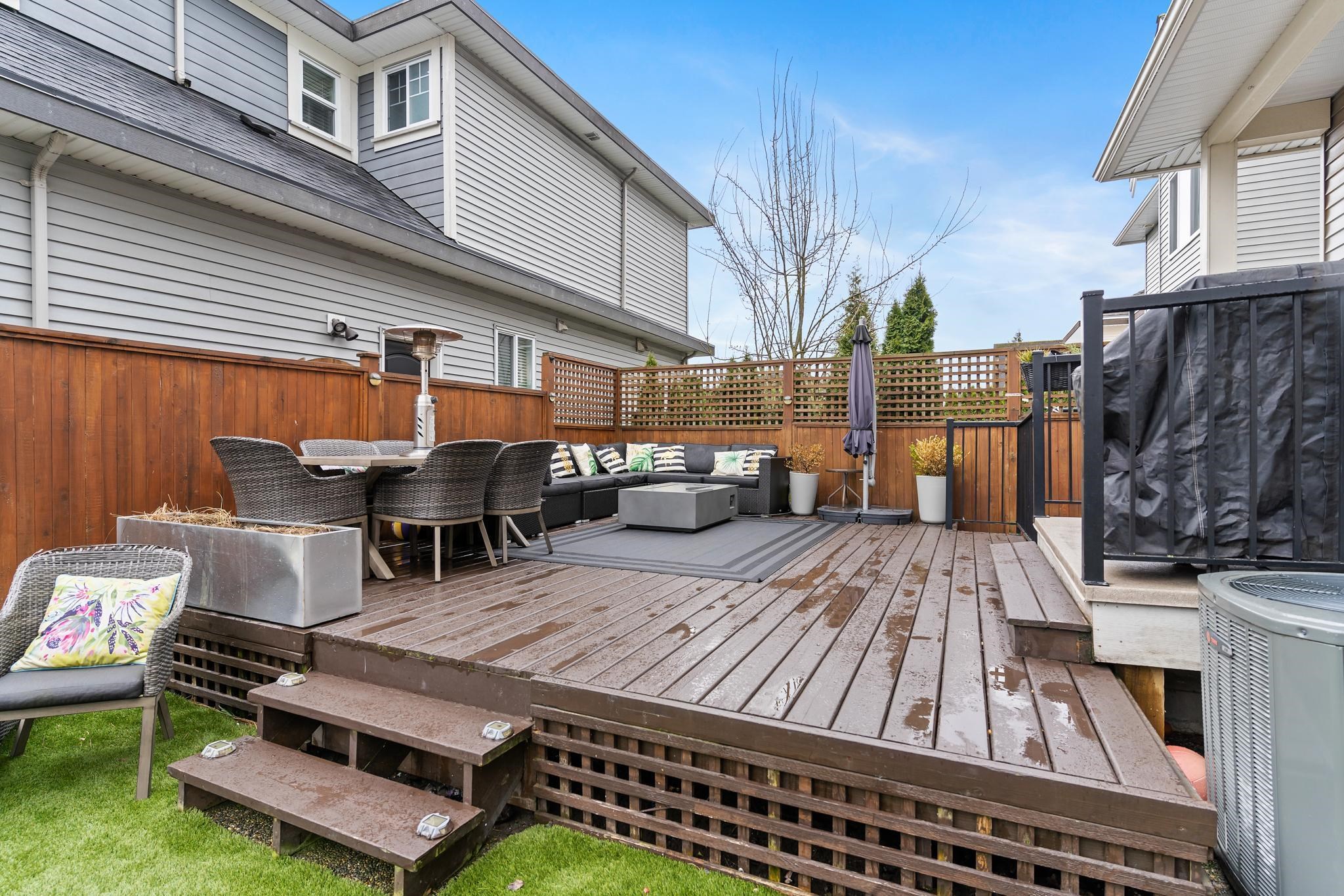 19670 70A AVENUE 37