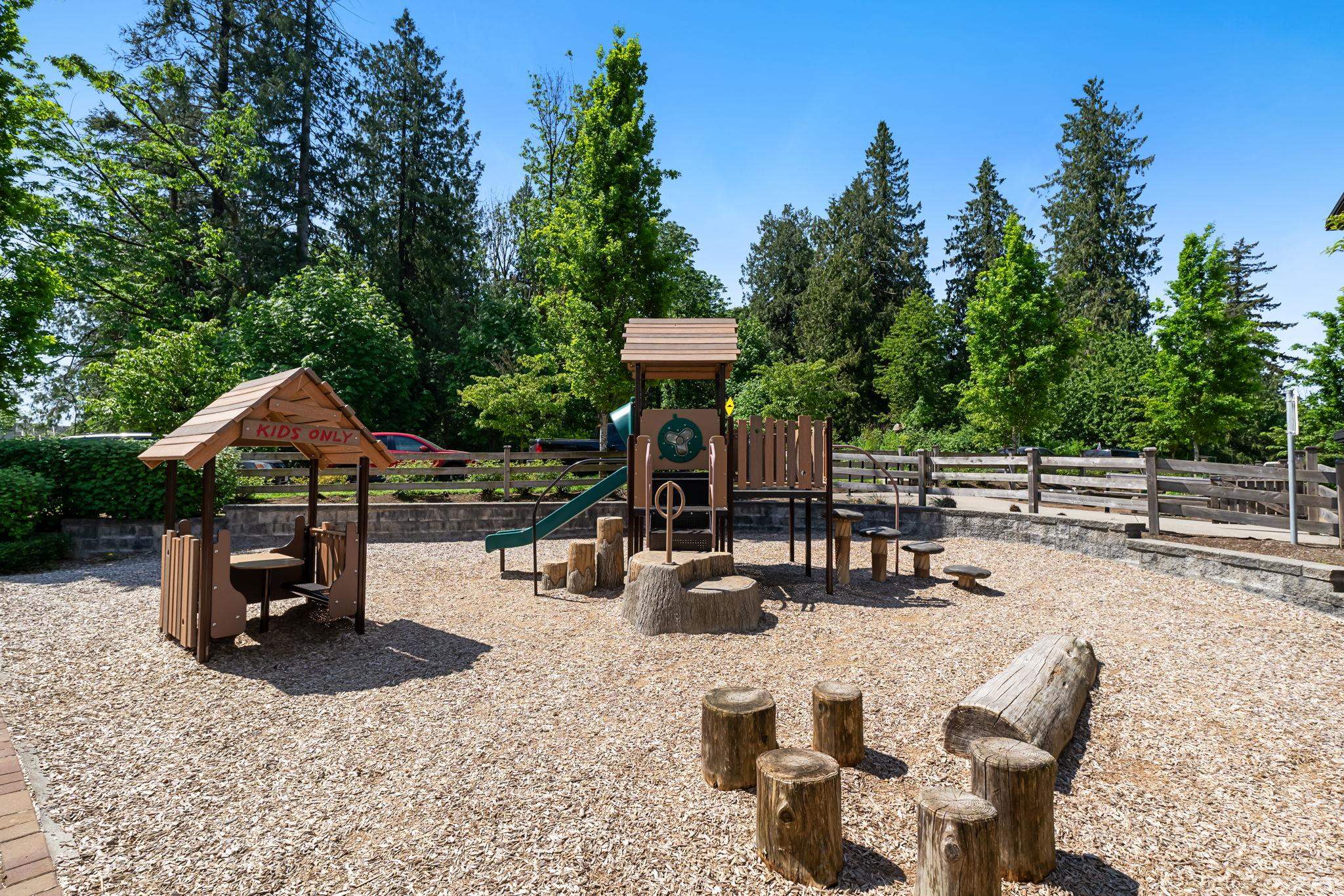 205 16488 64 AVENUE 39