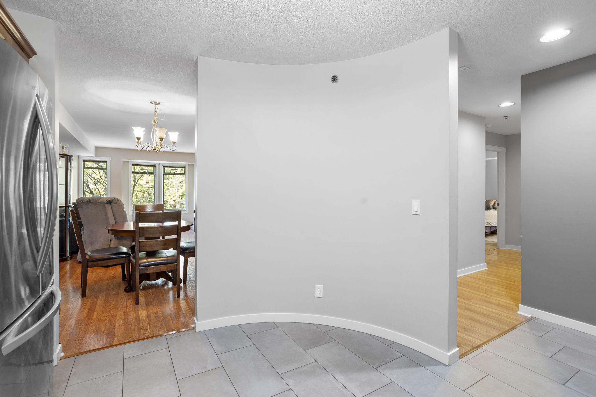 407 6737 STATION HILL COURT 15