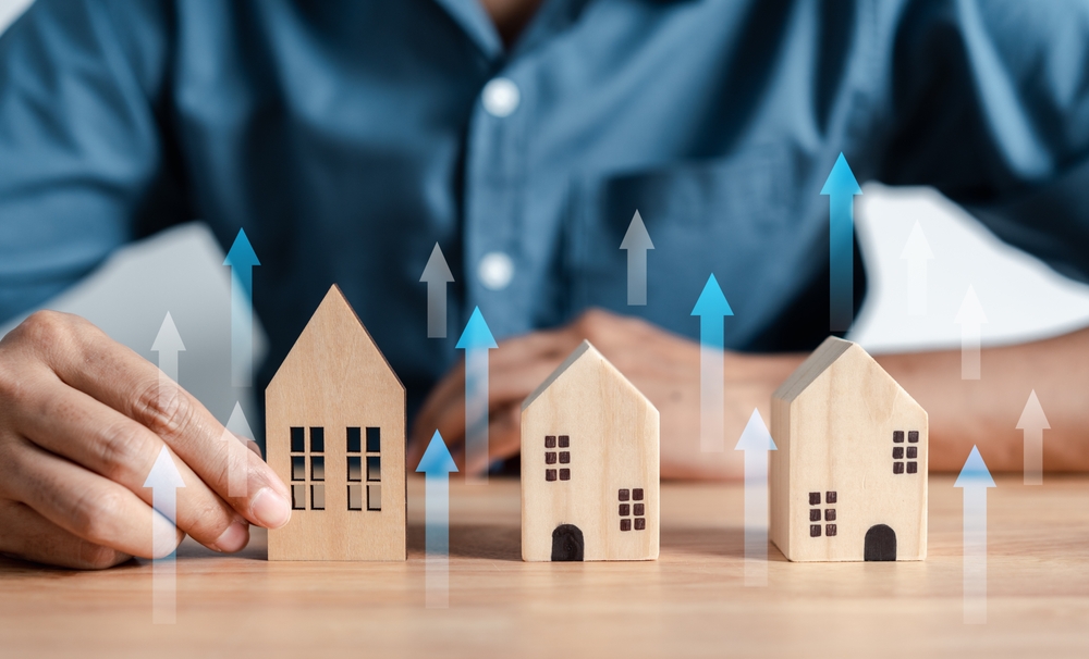 Real estate agent preparing a home valuation